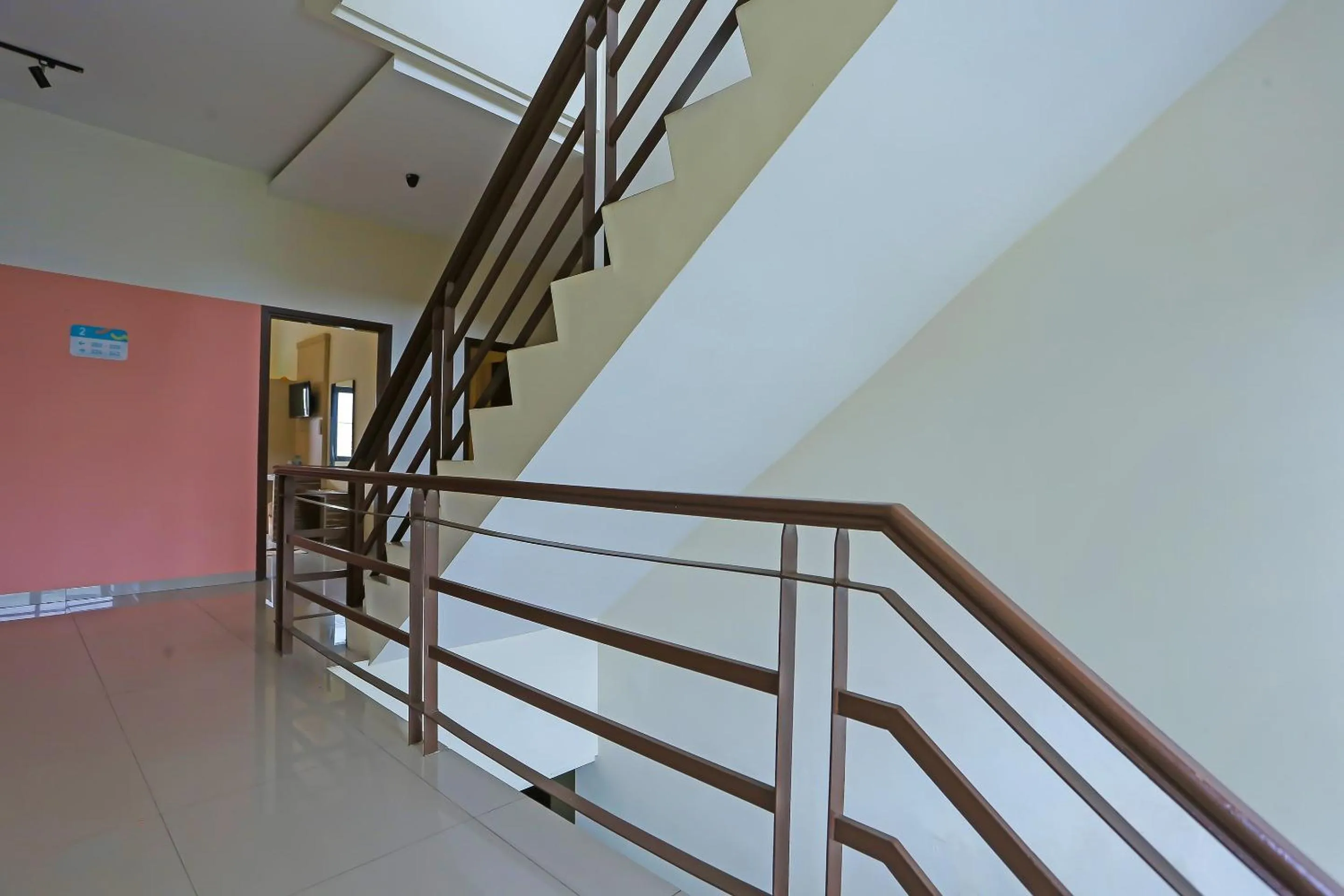 Lobby or reception in Collection O 92130 Hotel Fiducia Kaji