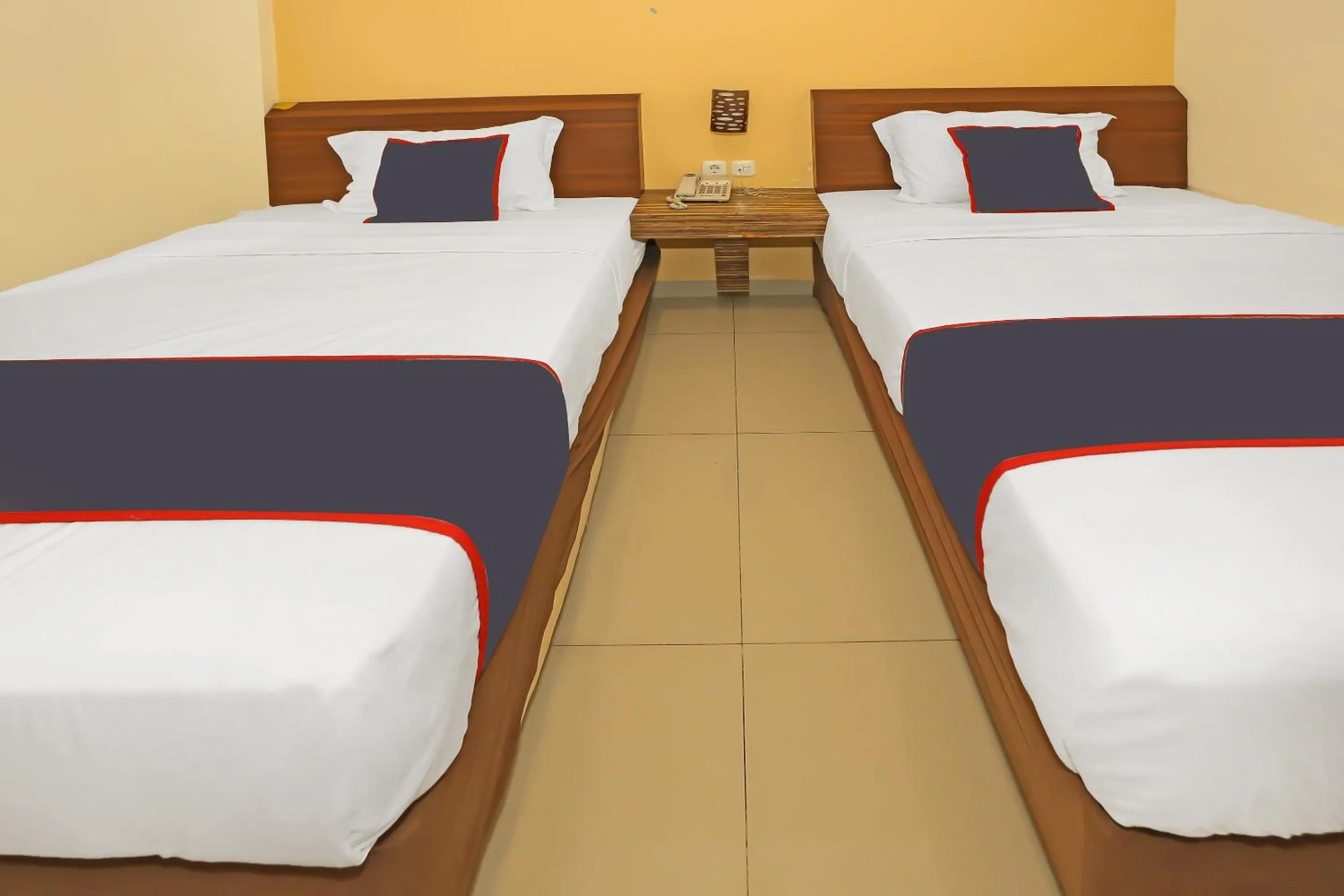 Bedroom, Bed in Collection O 92130 Hotel Fiducia Kaji