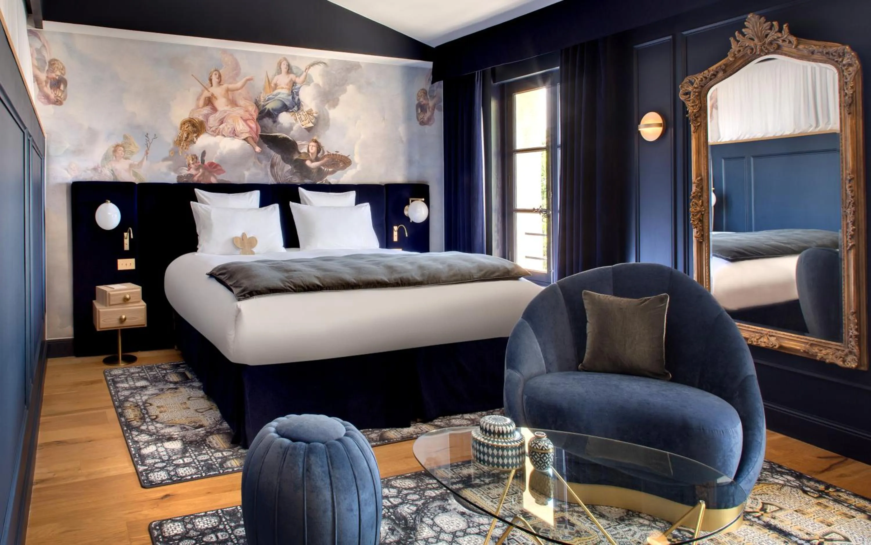 Photo of the whole room, Bed in Hôtel Richer De Belleval - Relais & Châteaux