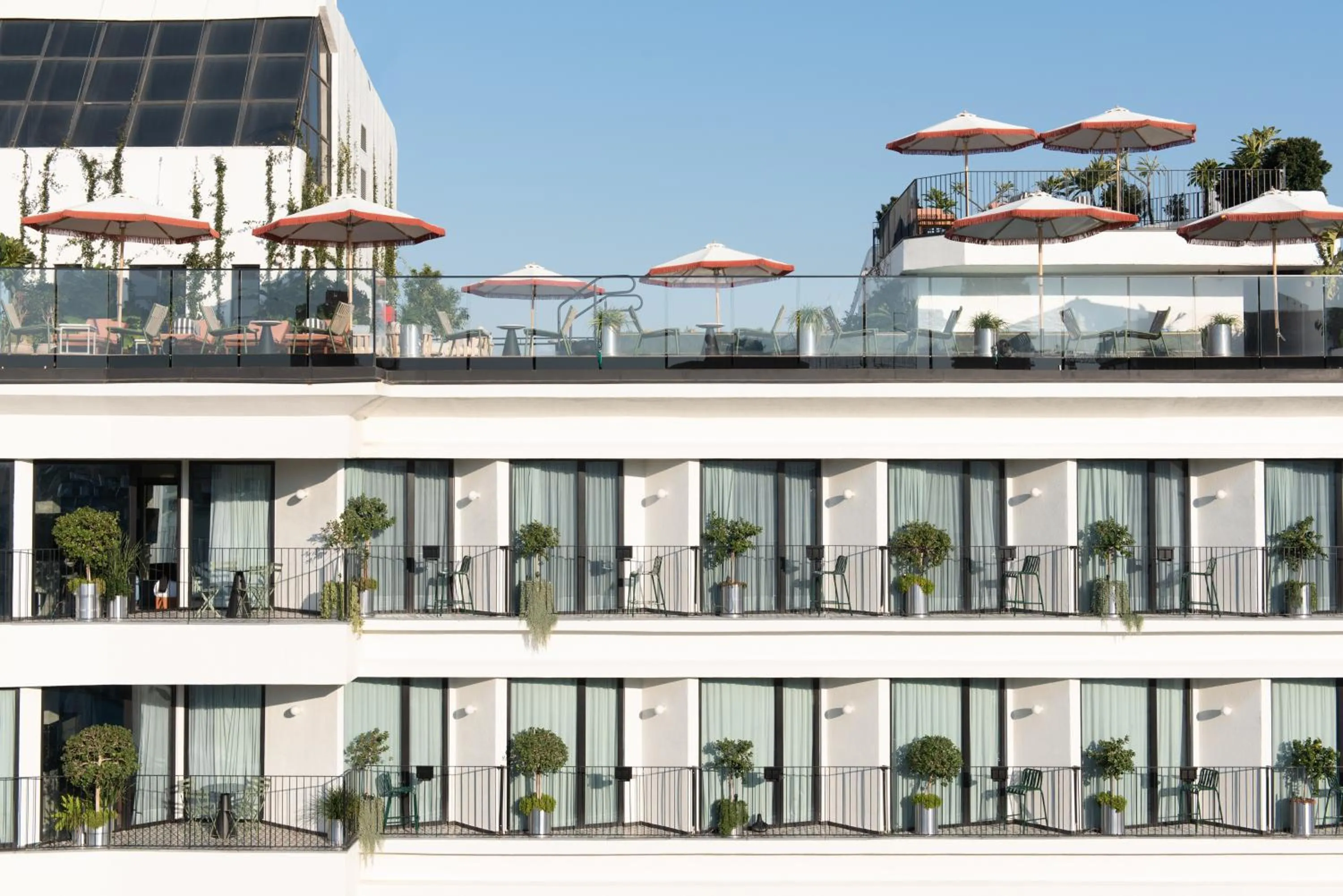 Property building in Mayer House