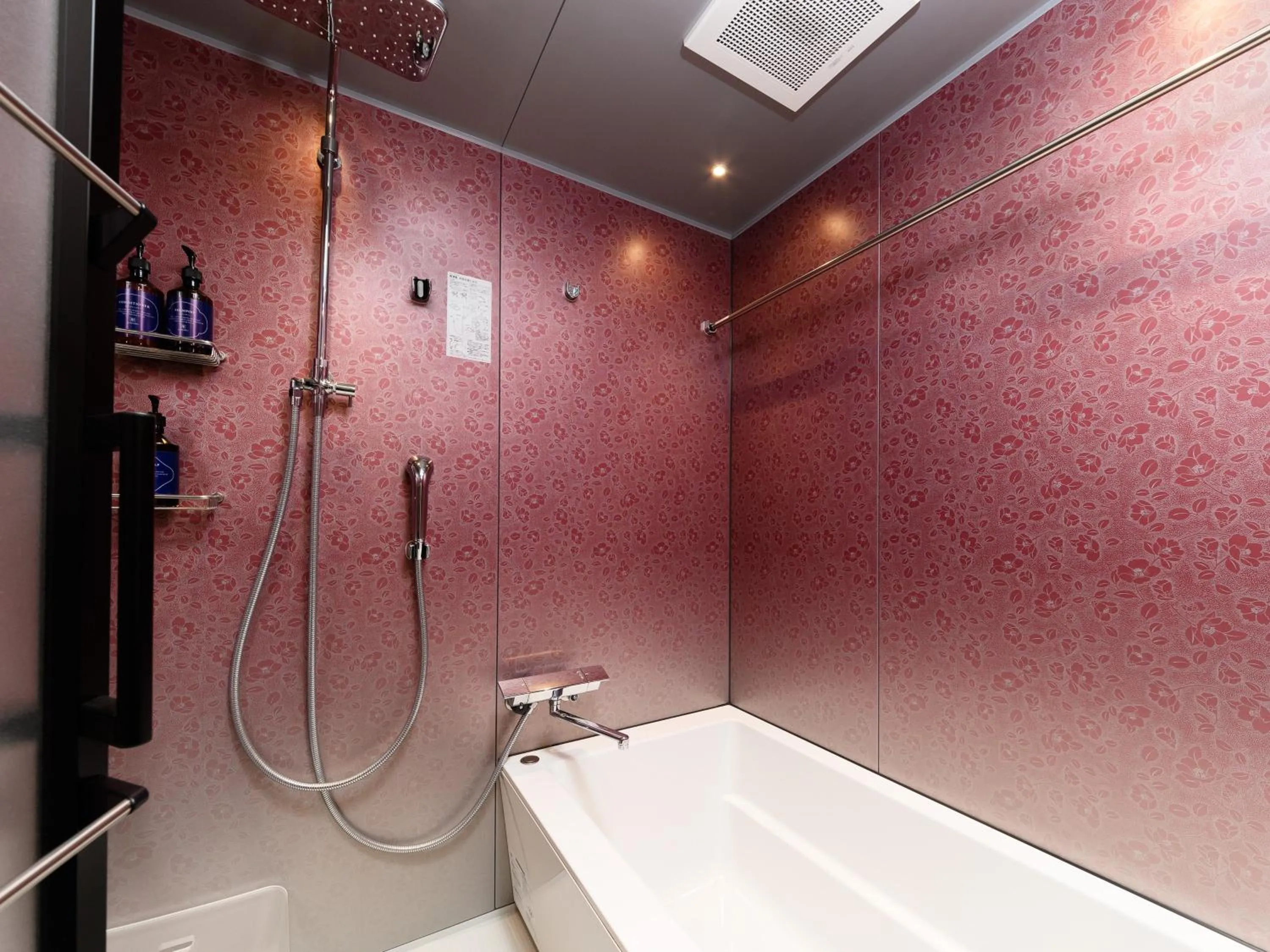 Bathroom in MIMARU SUITES Kyoto Shijo