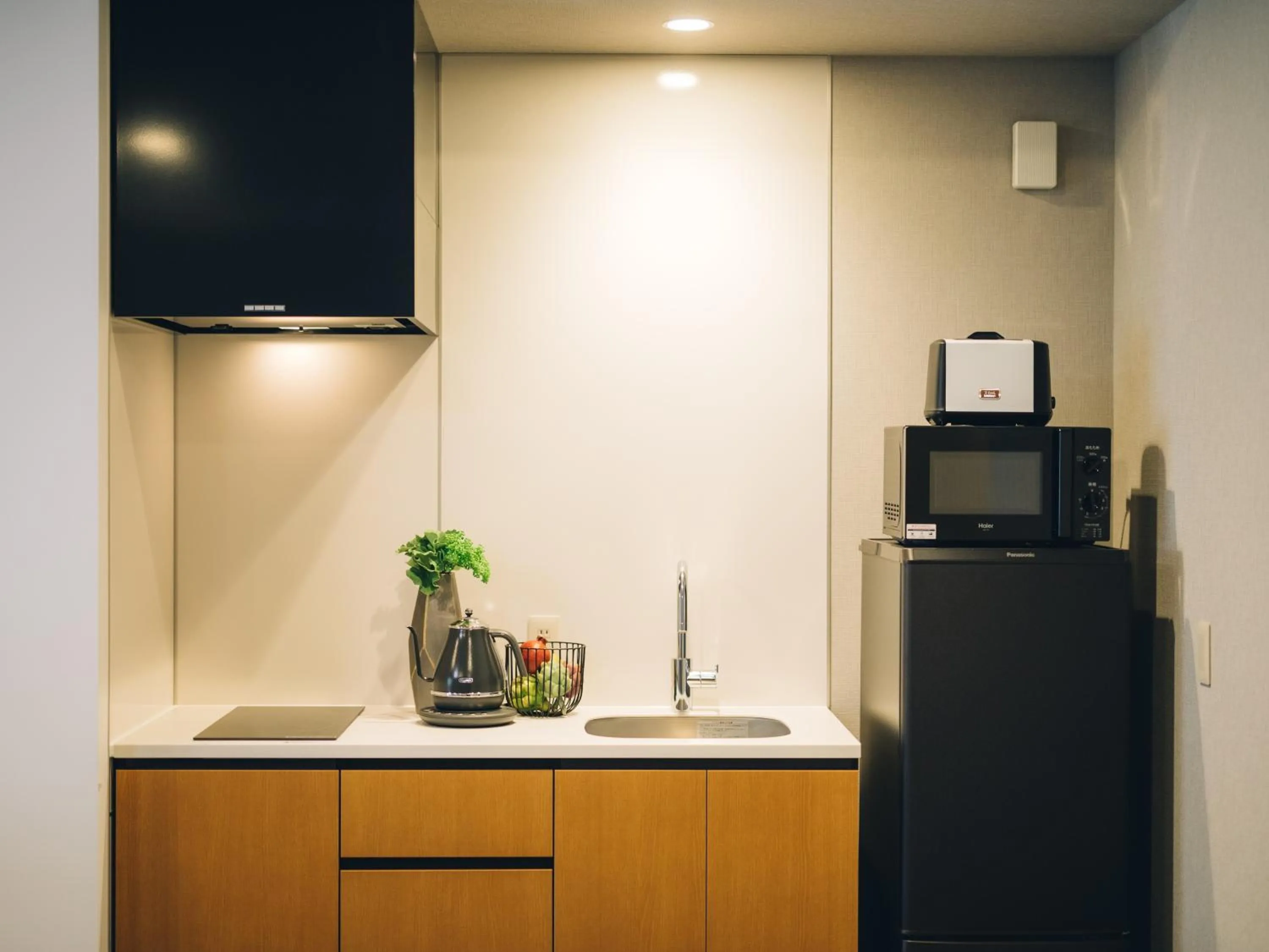 Kitchen or kitchenette in MIMARU SUITES Kyoto Shijo