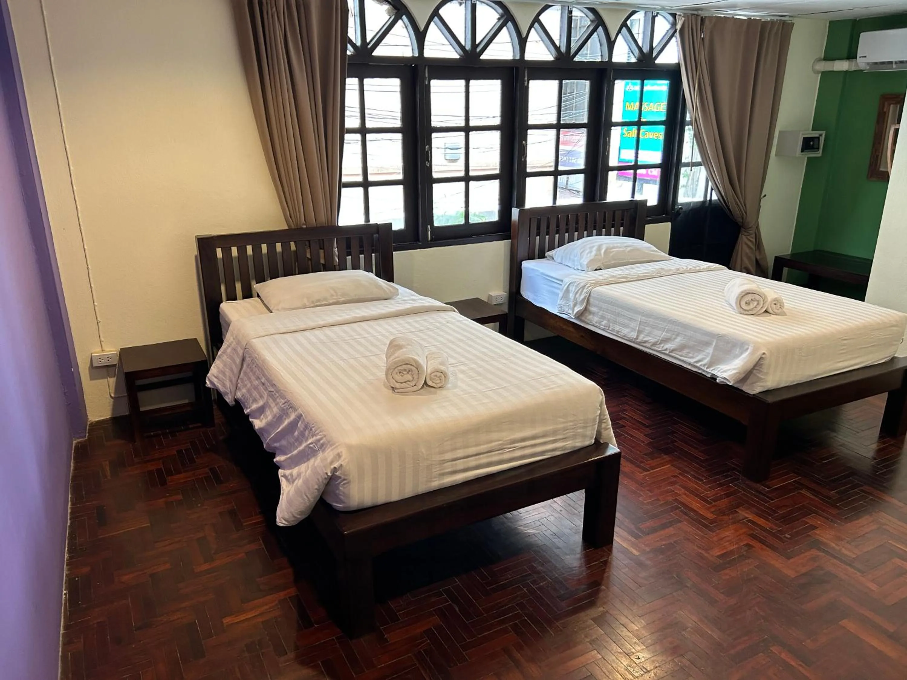 Balcony/Terrace, Bed in Kamala's Boutique Guesthouse