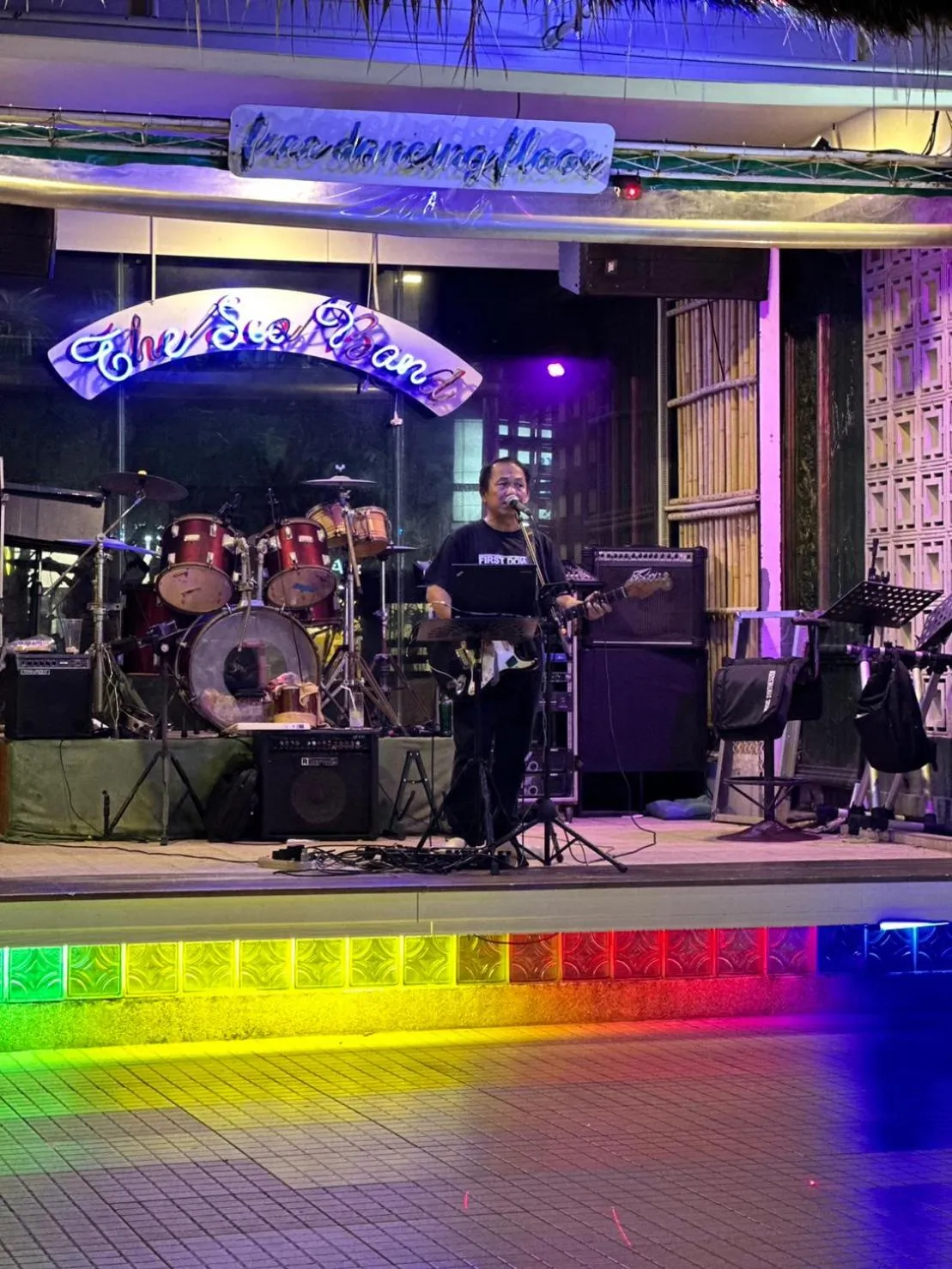 Evening entertainment in Kata Garden Resort SHA Extra Plus