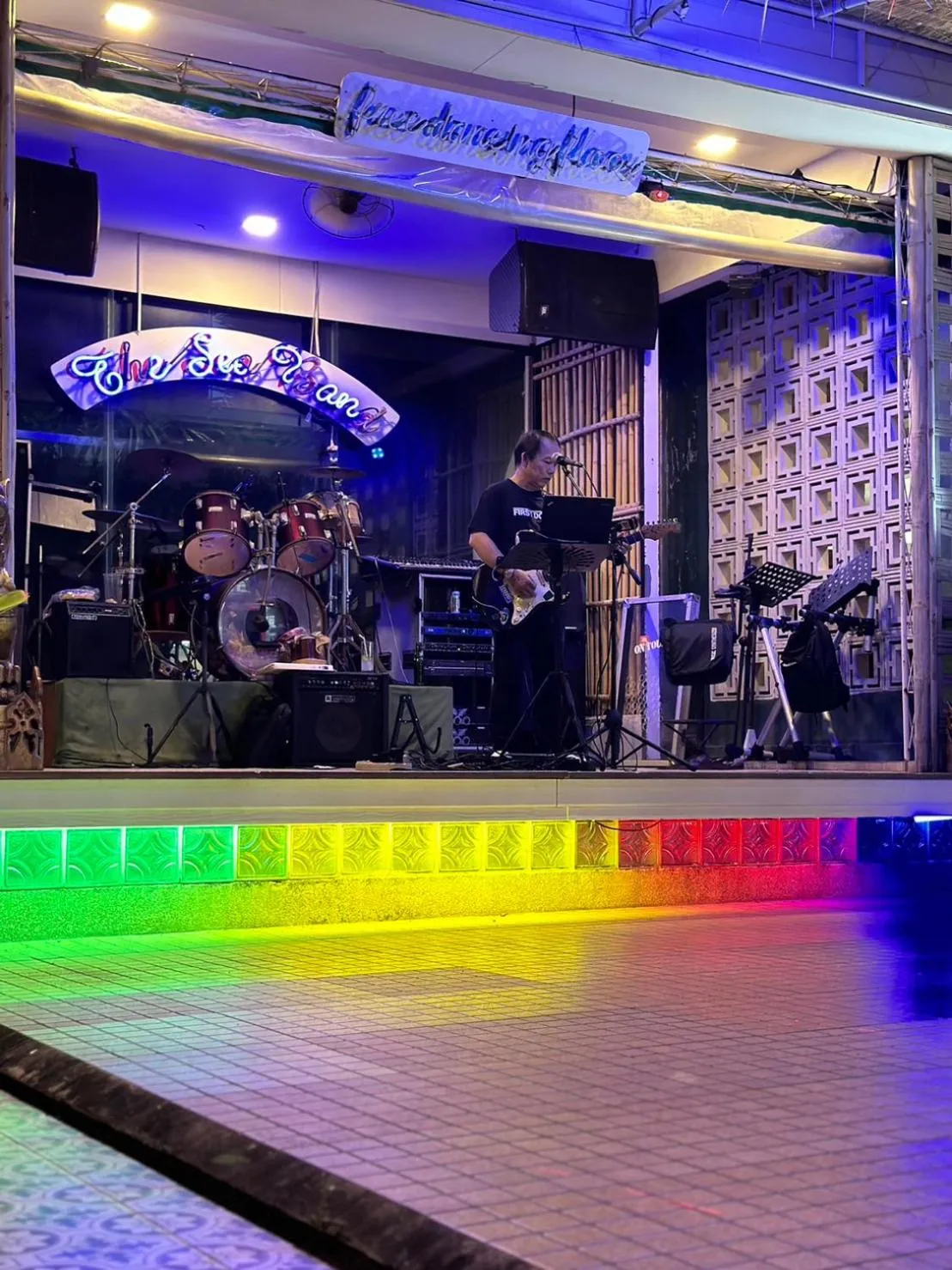 Evening entertainment in Kata Garden Resort SHA Extra Plus