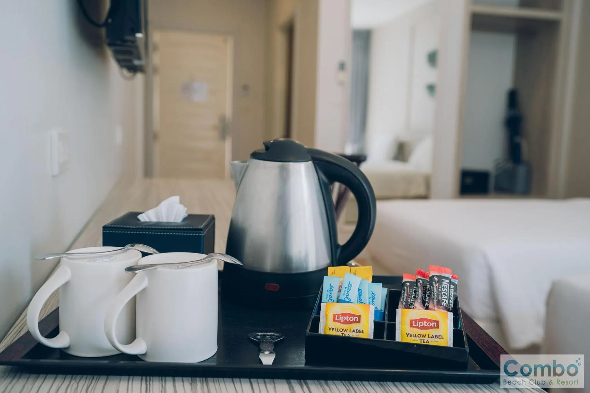 Coffee/tea facilities in Combo Beach Hotel Samui