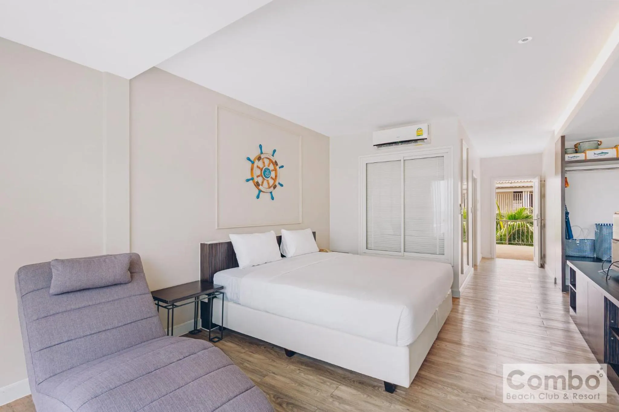 Bedroom, Bed in Combo Beach Hotel Samui