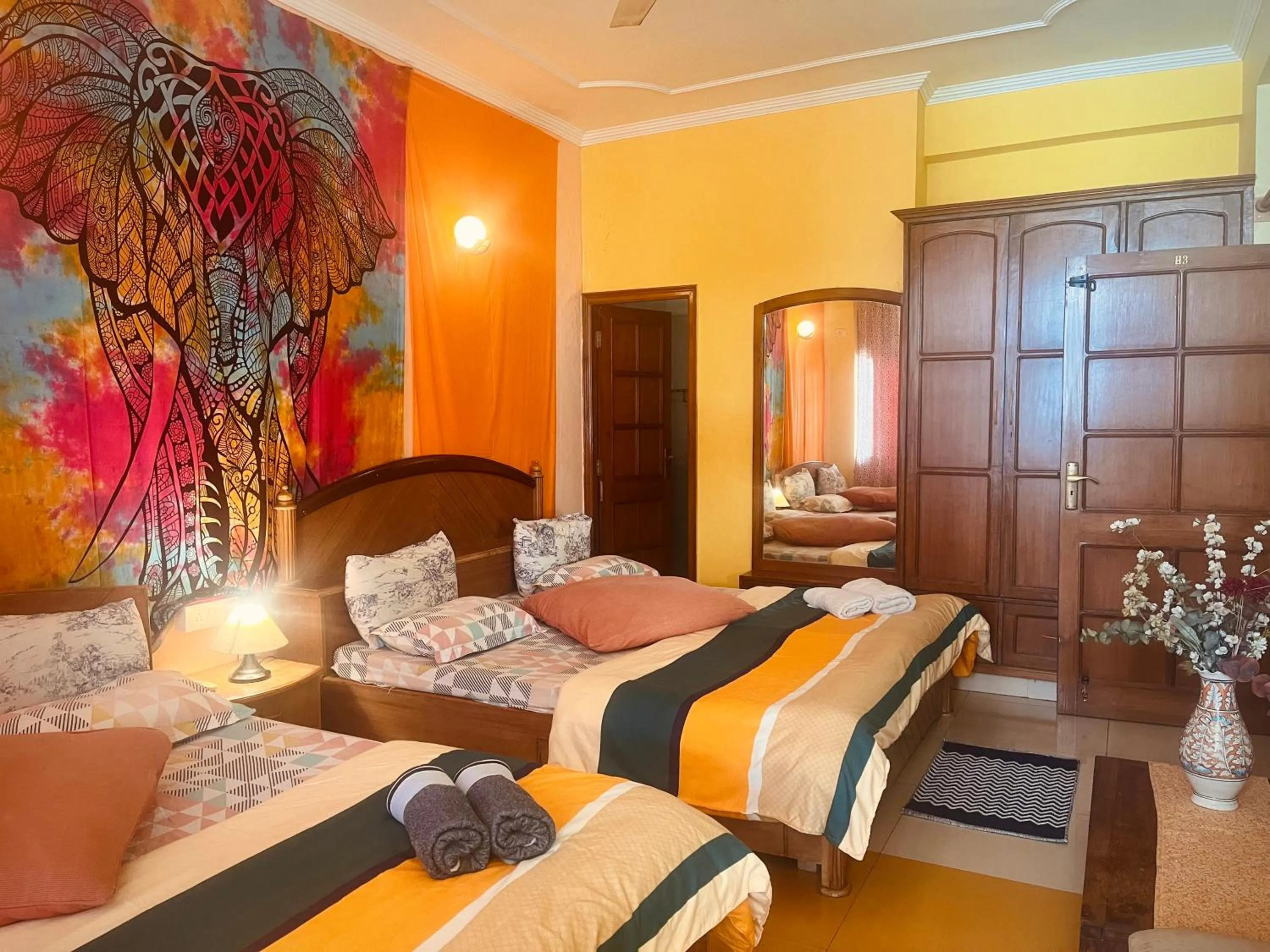 Bed in Ganga Vatika Boutique Hotel, Rishikesh