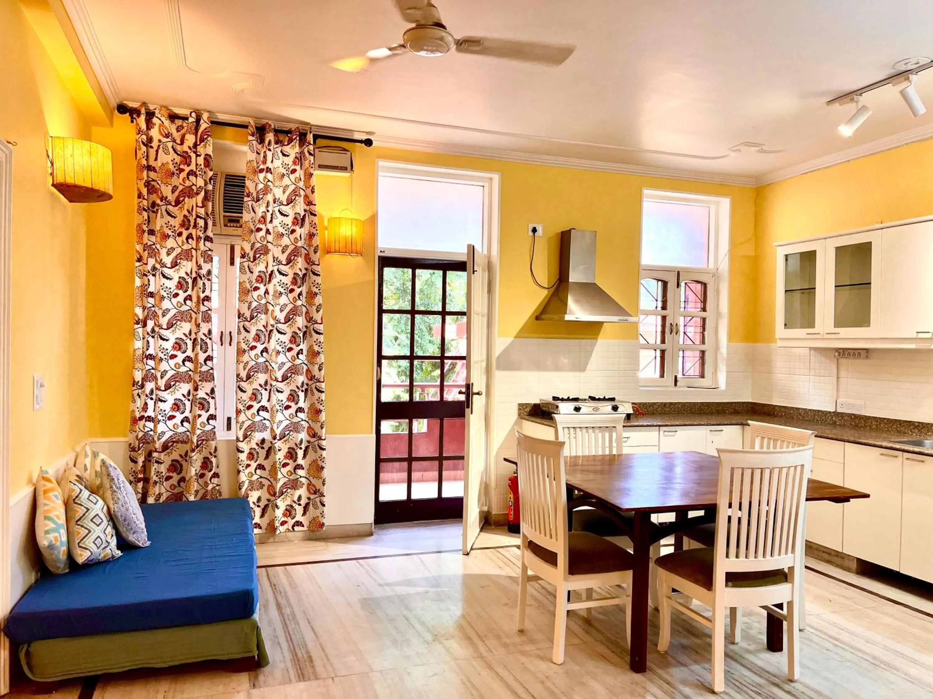Kitchen or kitchenette in Ganga Vatika Boutique Hotel, Rishikesh