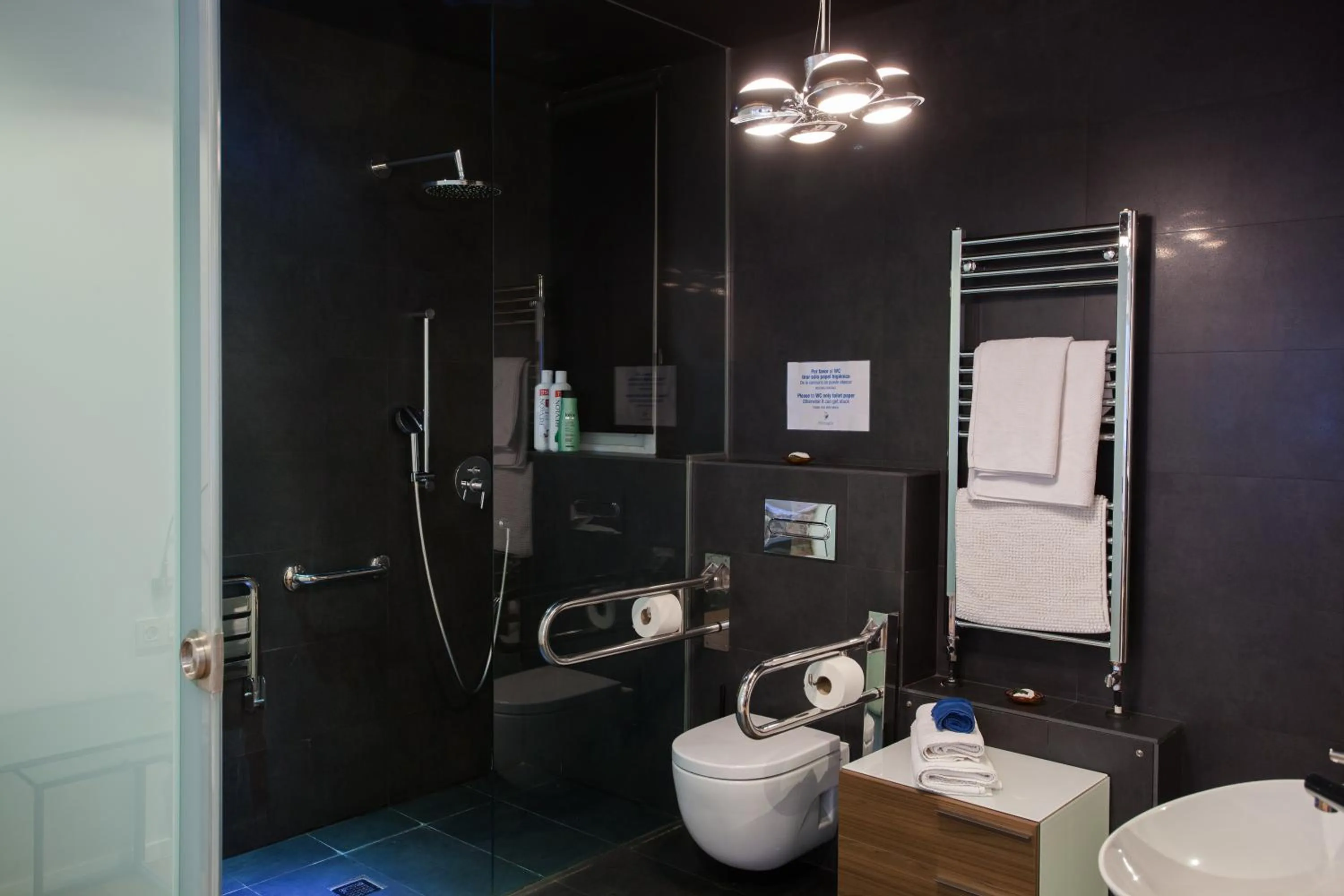 Baps Apartments