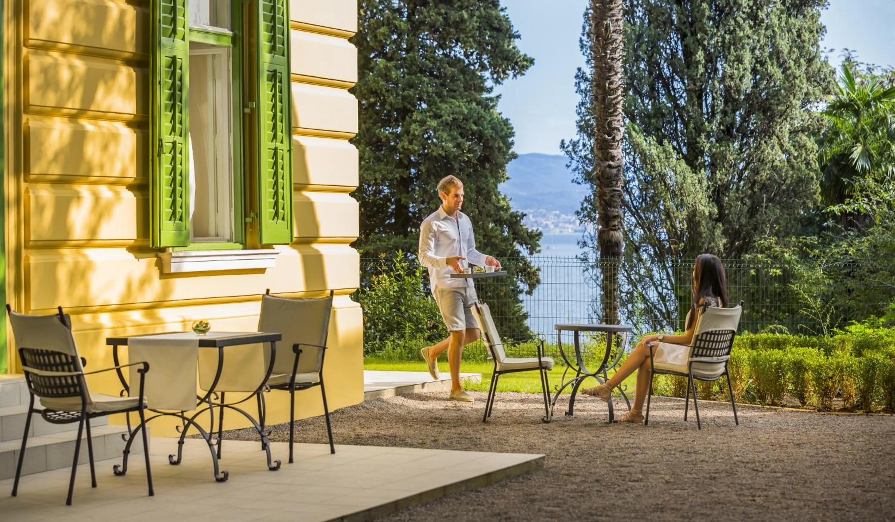 People in Apartments Atlanta - by Liburnia Hotels & Villas