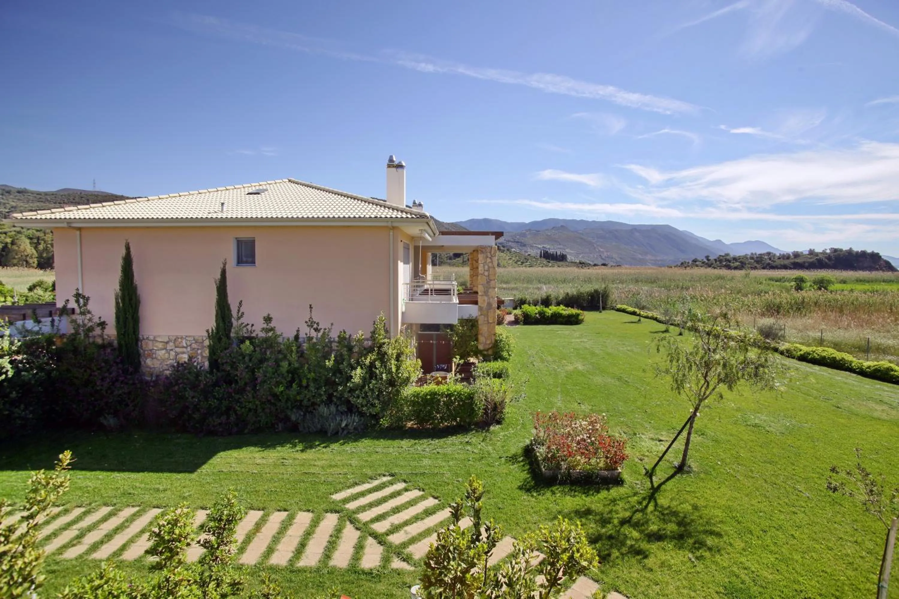 Garden in Cavos Fokidos