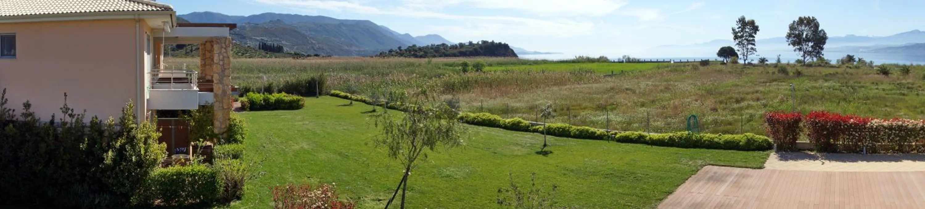 Balcony/Terrace in Cavos Fokidos