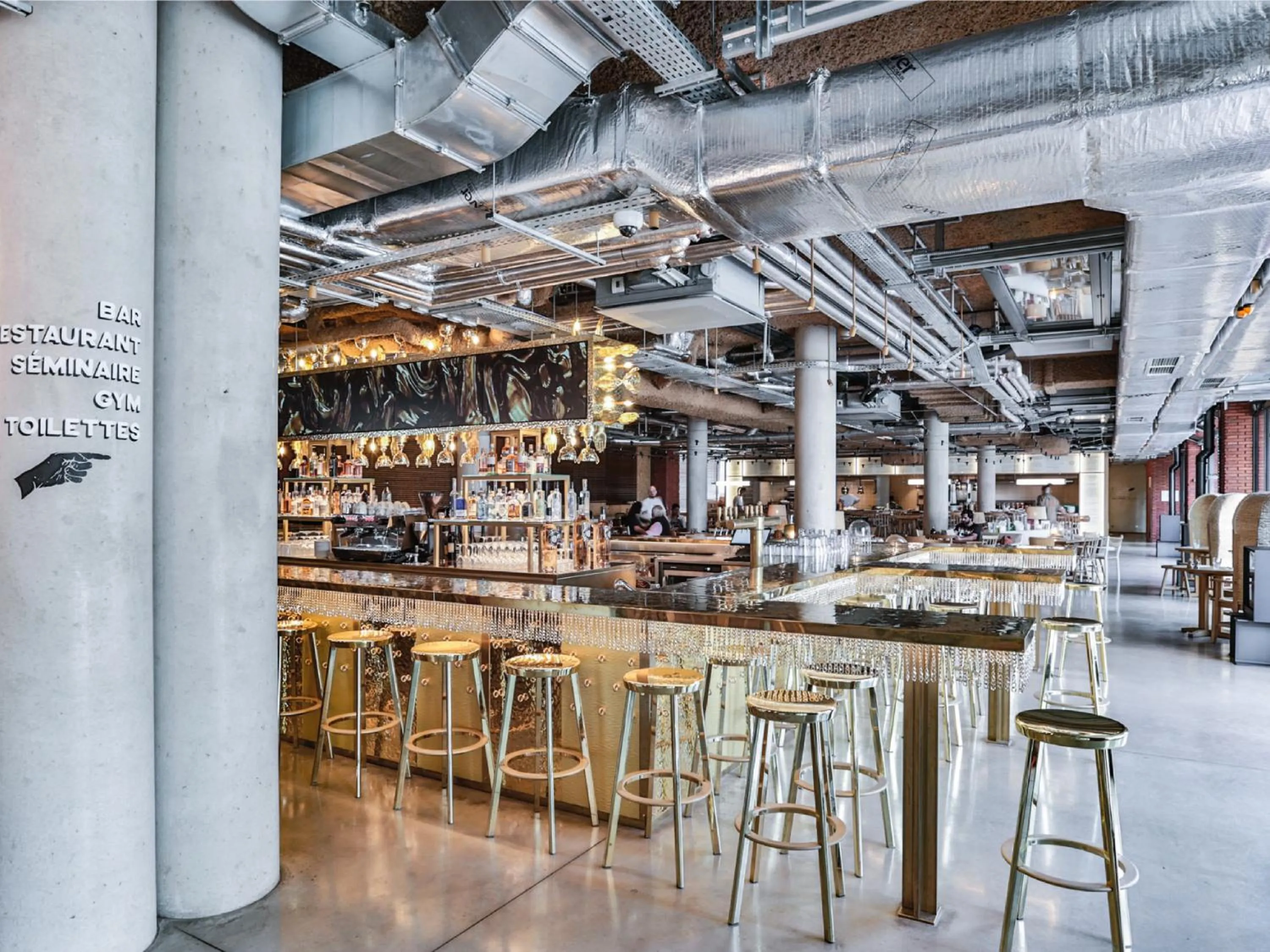 Restaurant/places to eat in MOB House