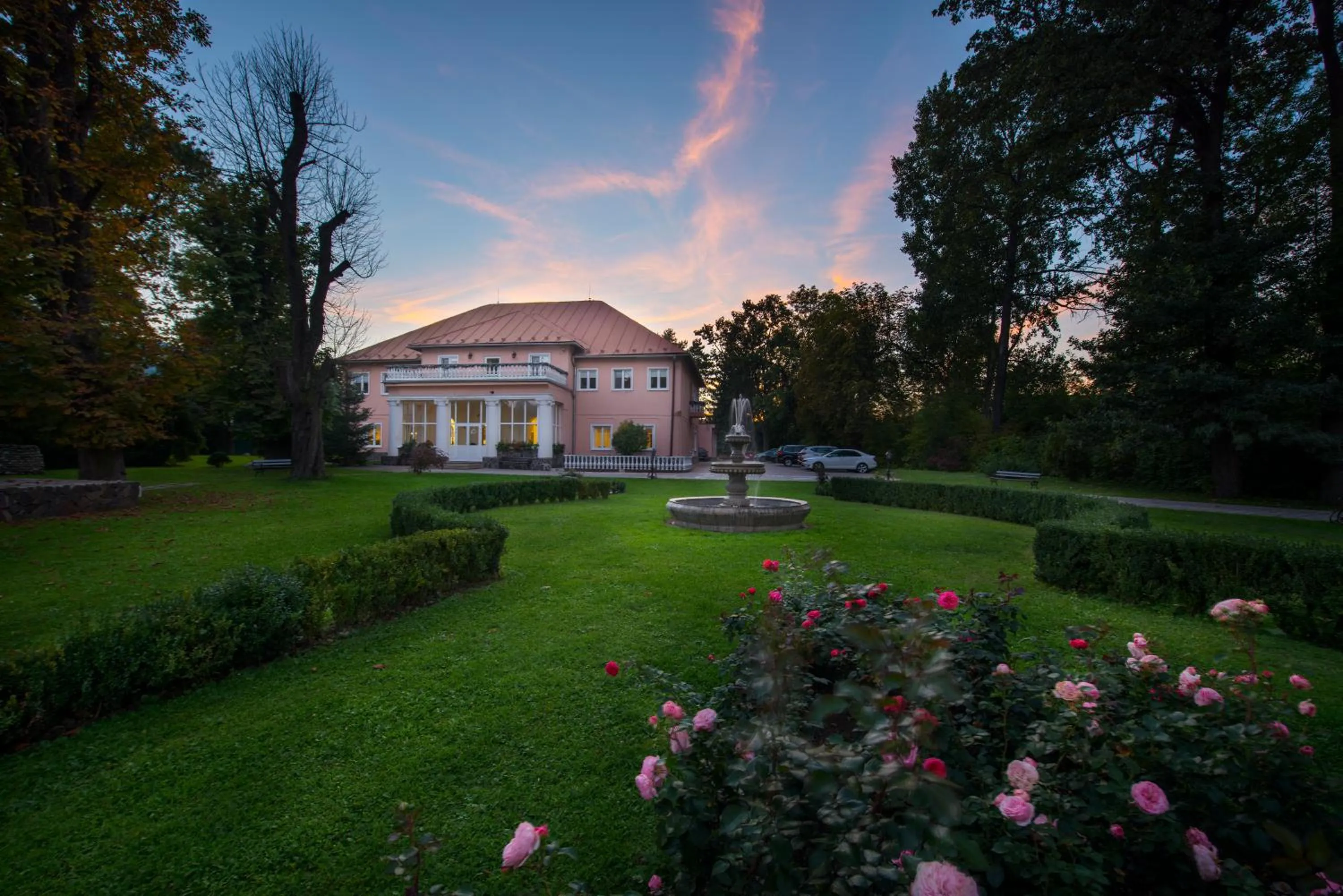 Property building in Svatojansky Kastiel