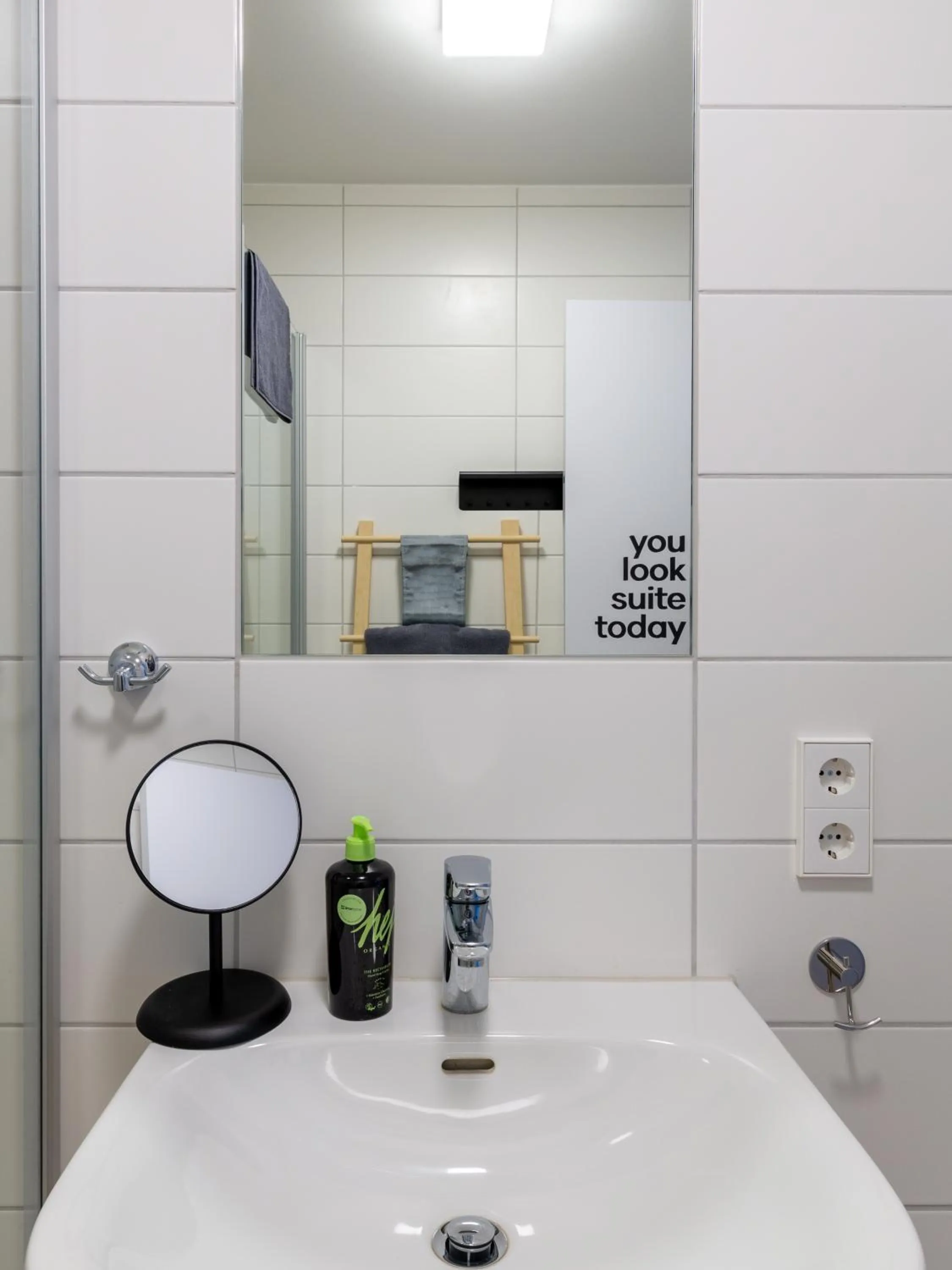 Bathroom in Limehome Passau Bahnhofstraße