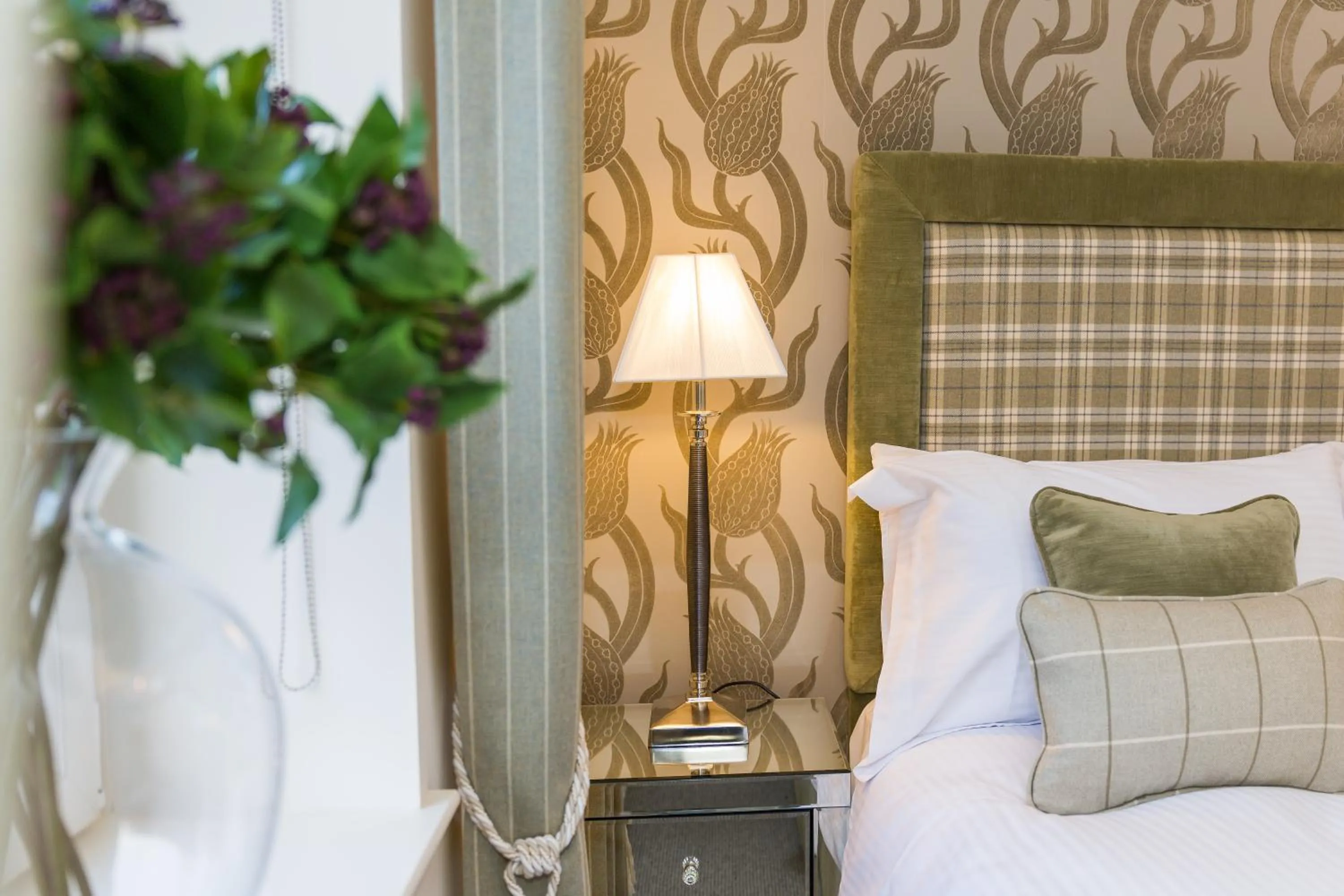 Bedroom in Town and Country Charleston Apartments