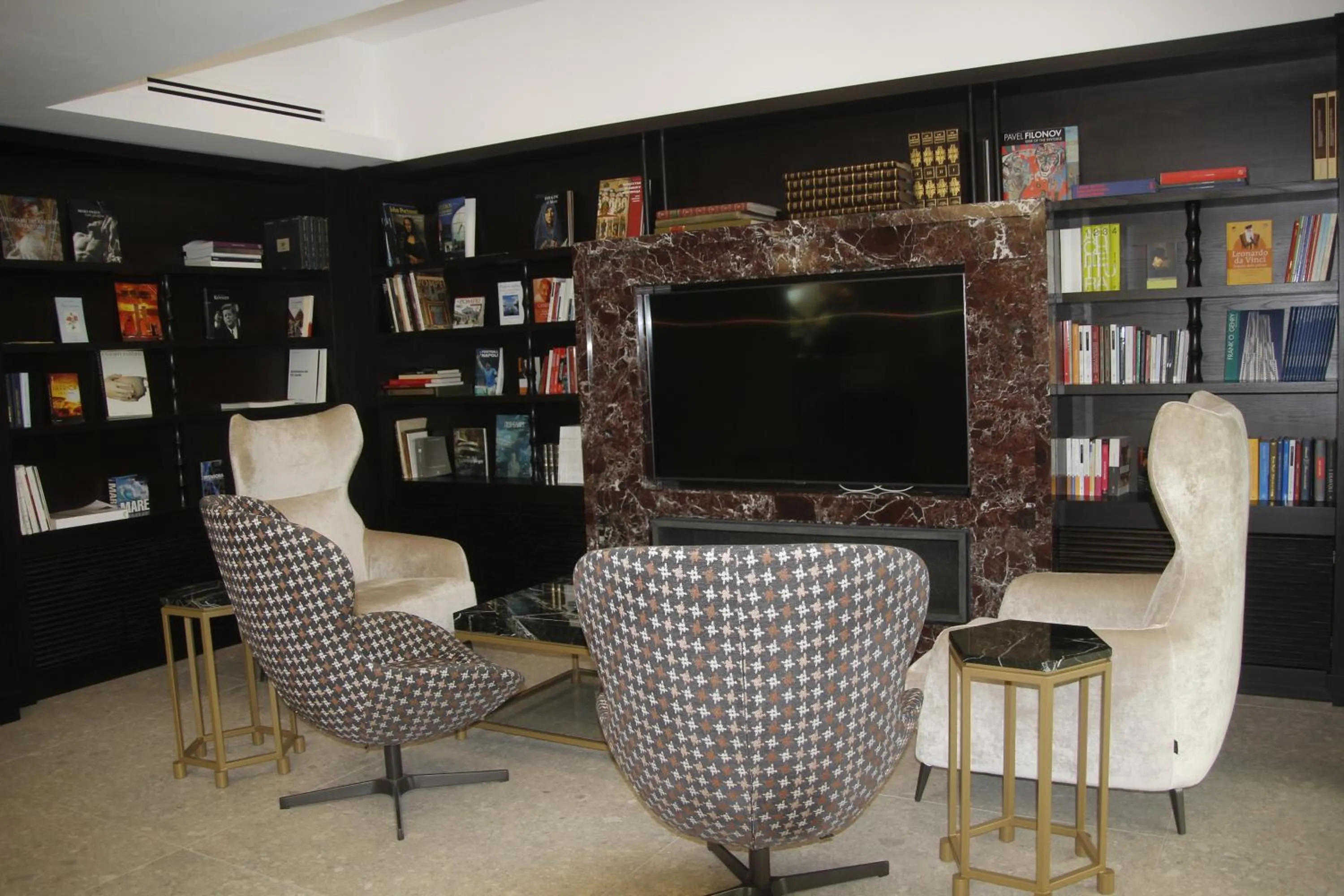 Library in Kairos Resort & SPA