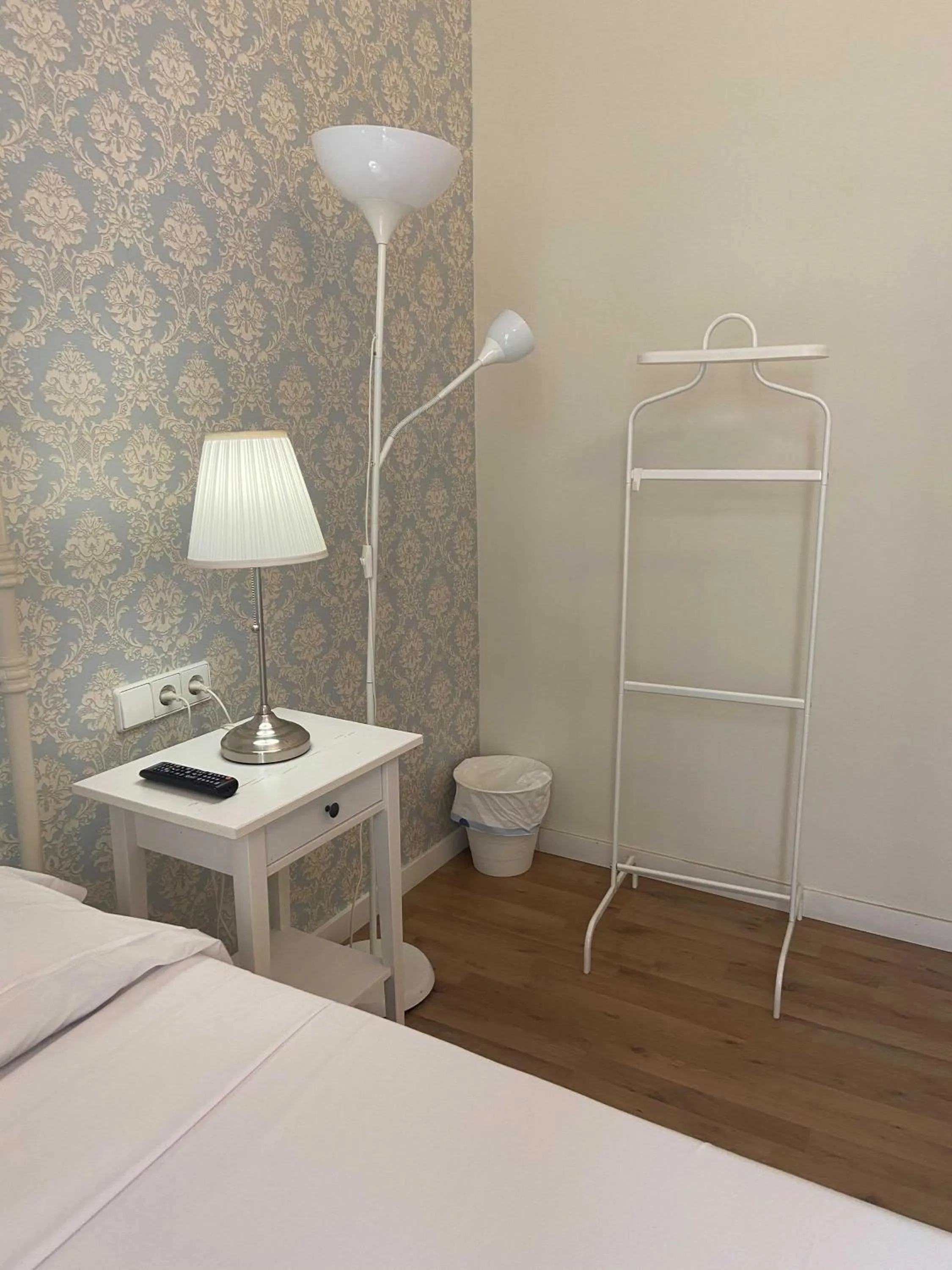 Bed in Lumine Luxury Suites by gaiarooms