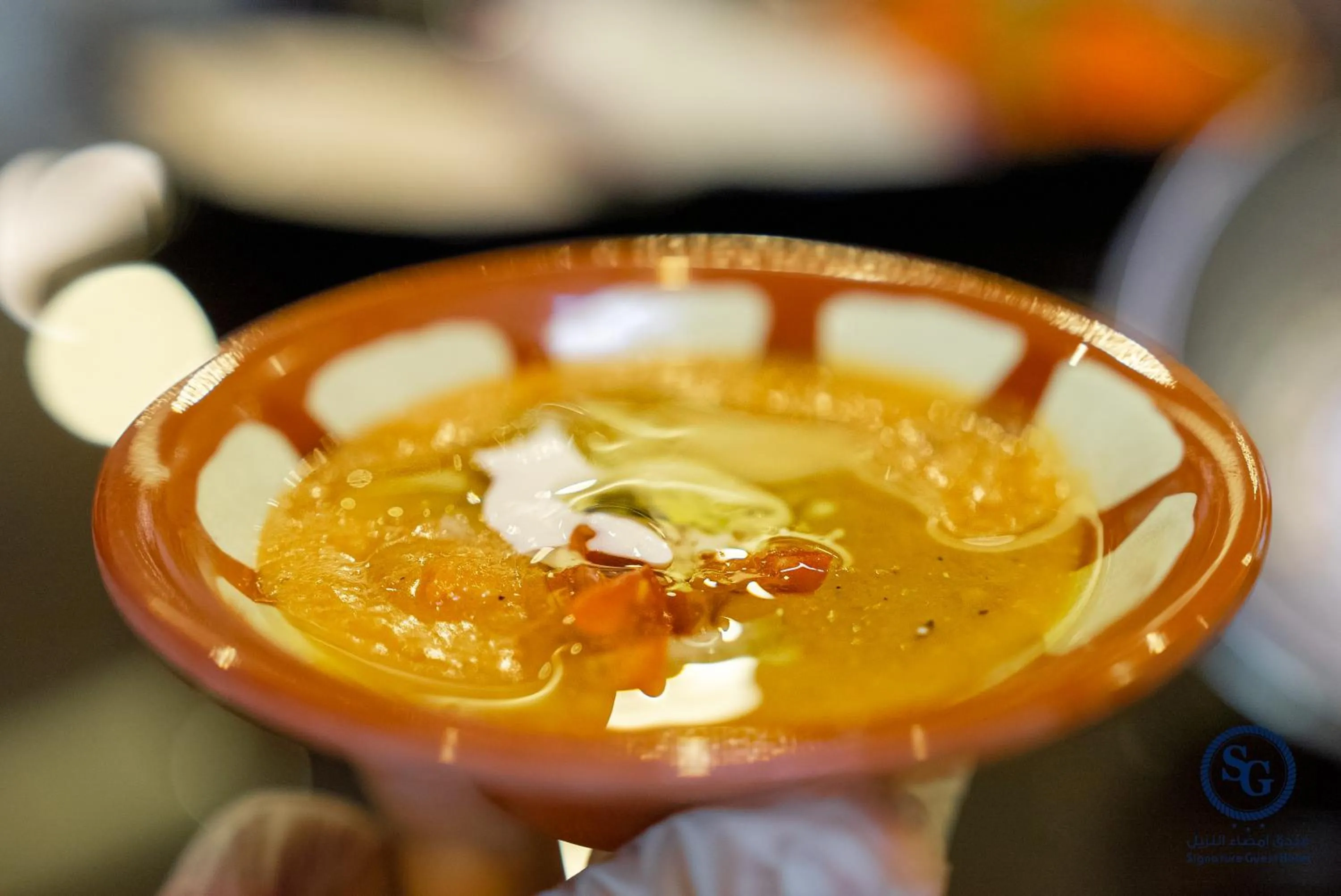 Food and drinks in Signature Guest Hotel فندق إمضاء النزيل الفندقية