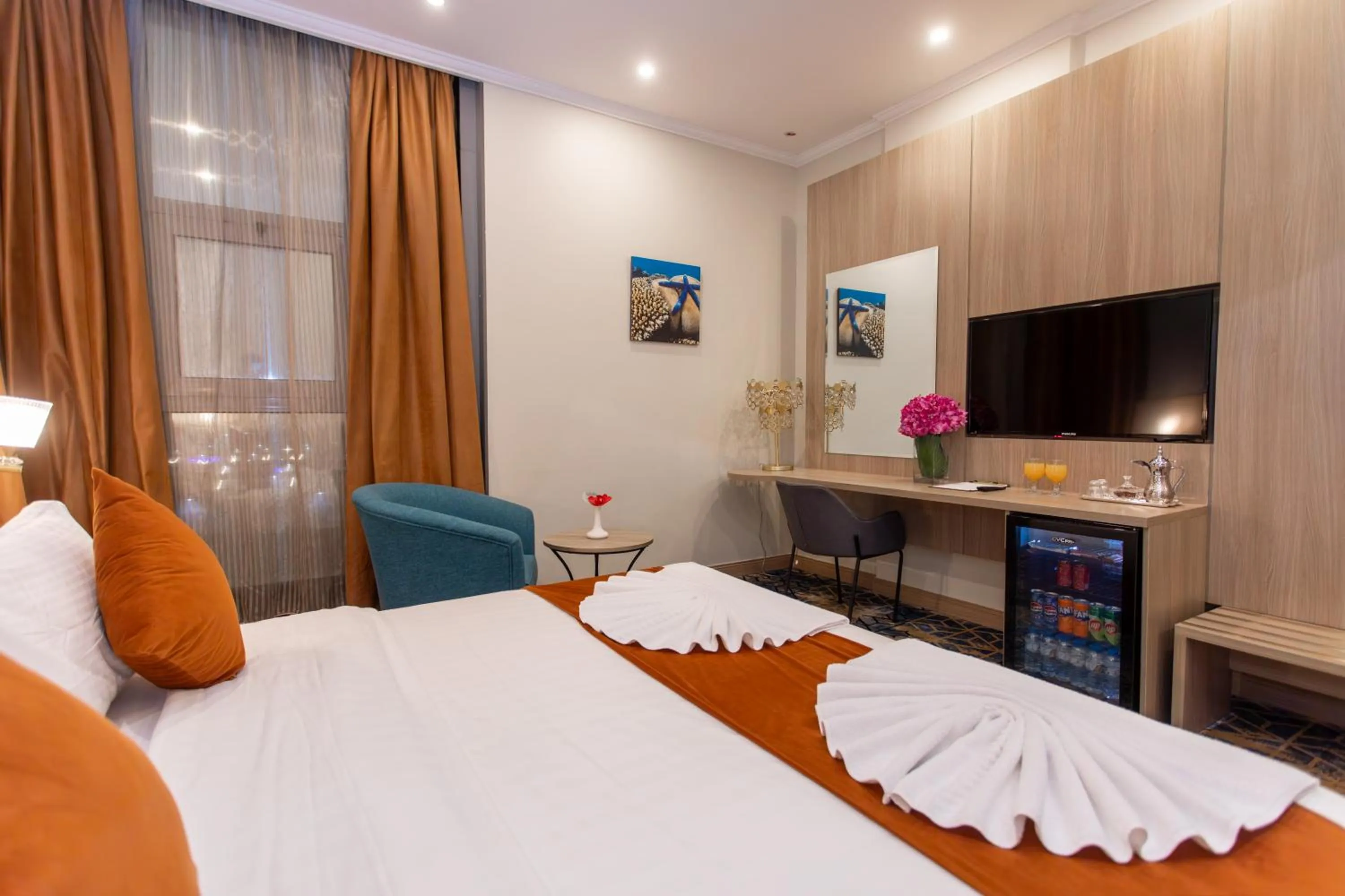 TV and multimedia, Bed in Signature Guest Hotel فندق إمضاء النزيل الفندقية