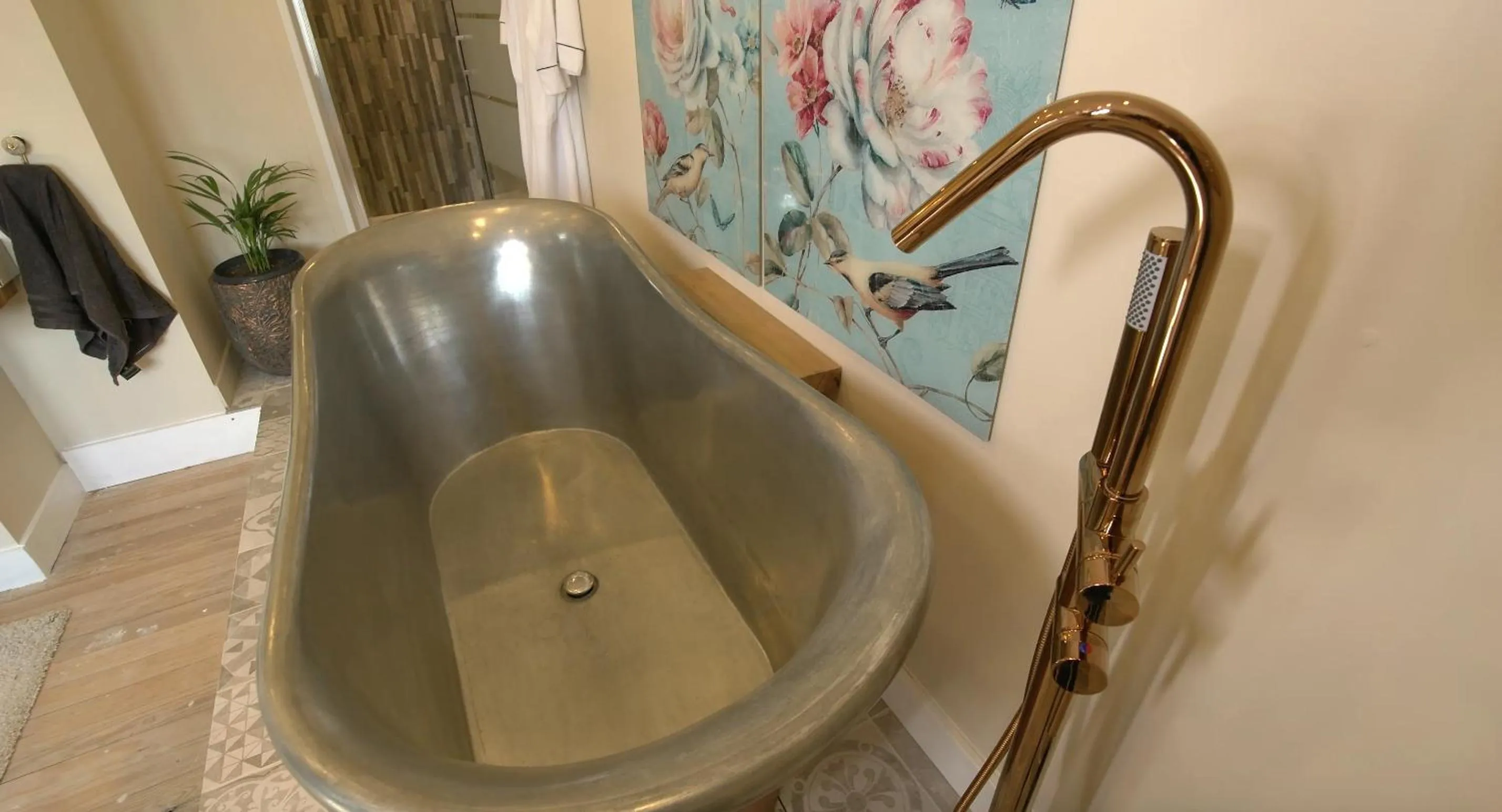 Bathroom in R & R BERGERAC