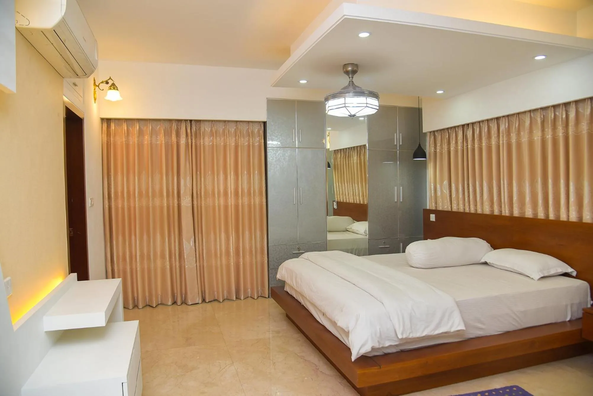 Bed in The Castle Inn