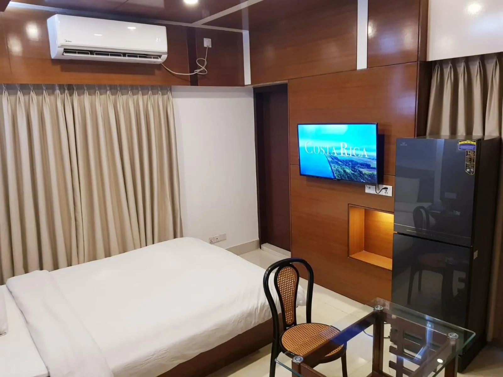 Bed in The Castle Inn