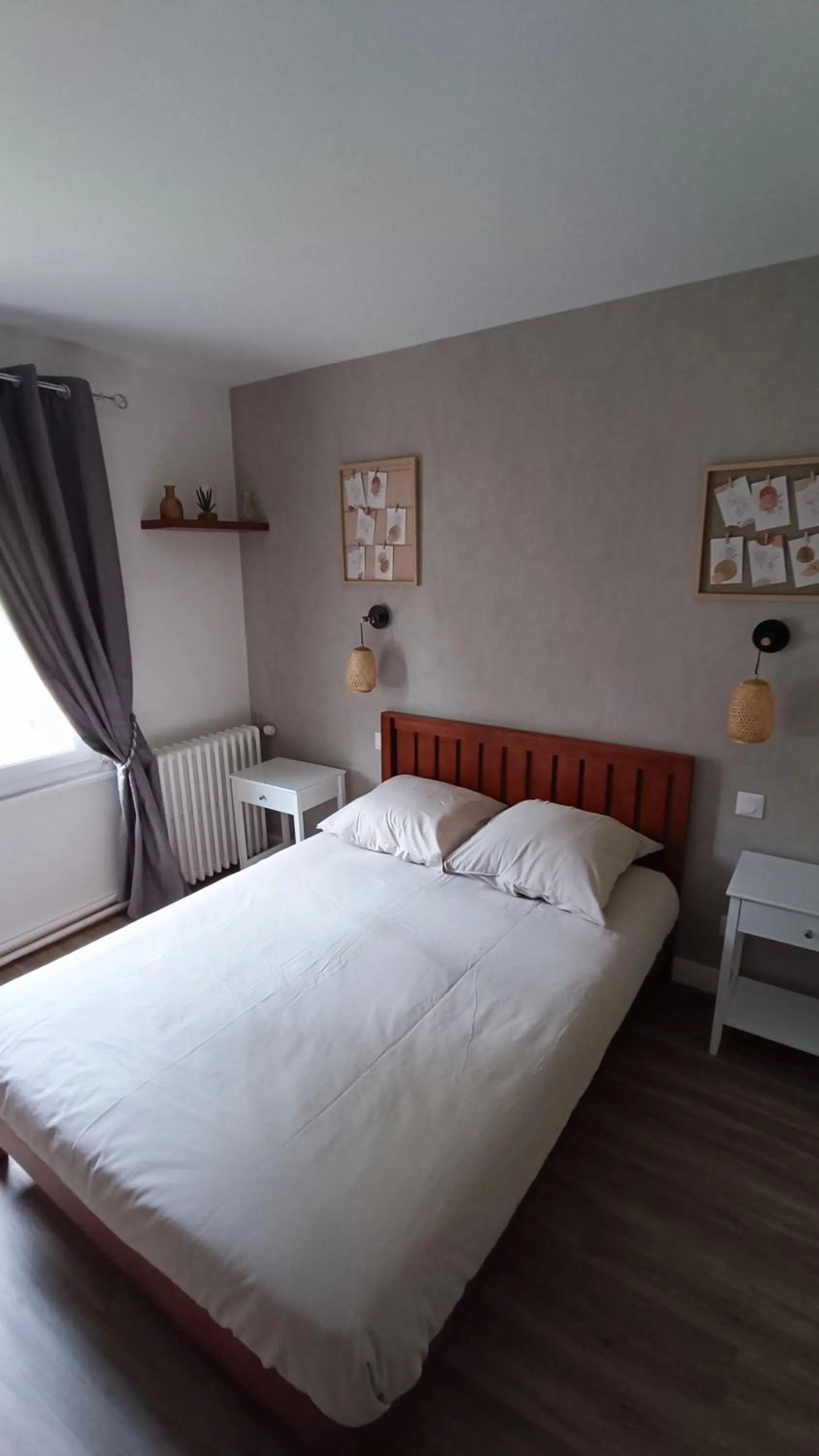 Bed in New Hôtel de la Mer