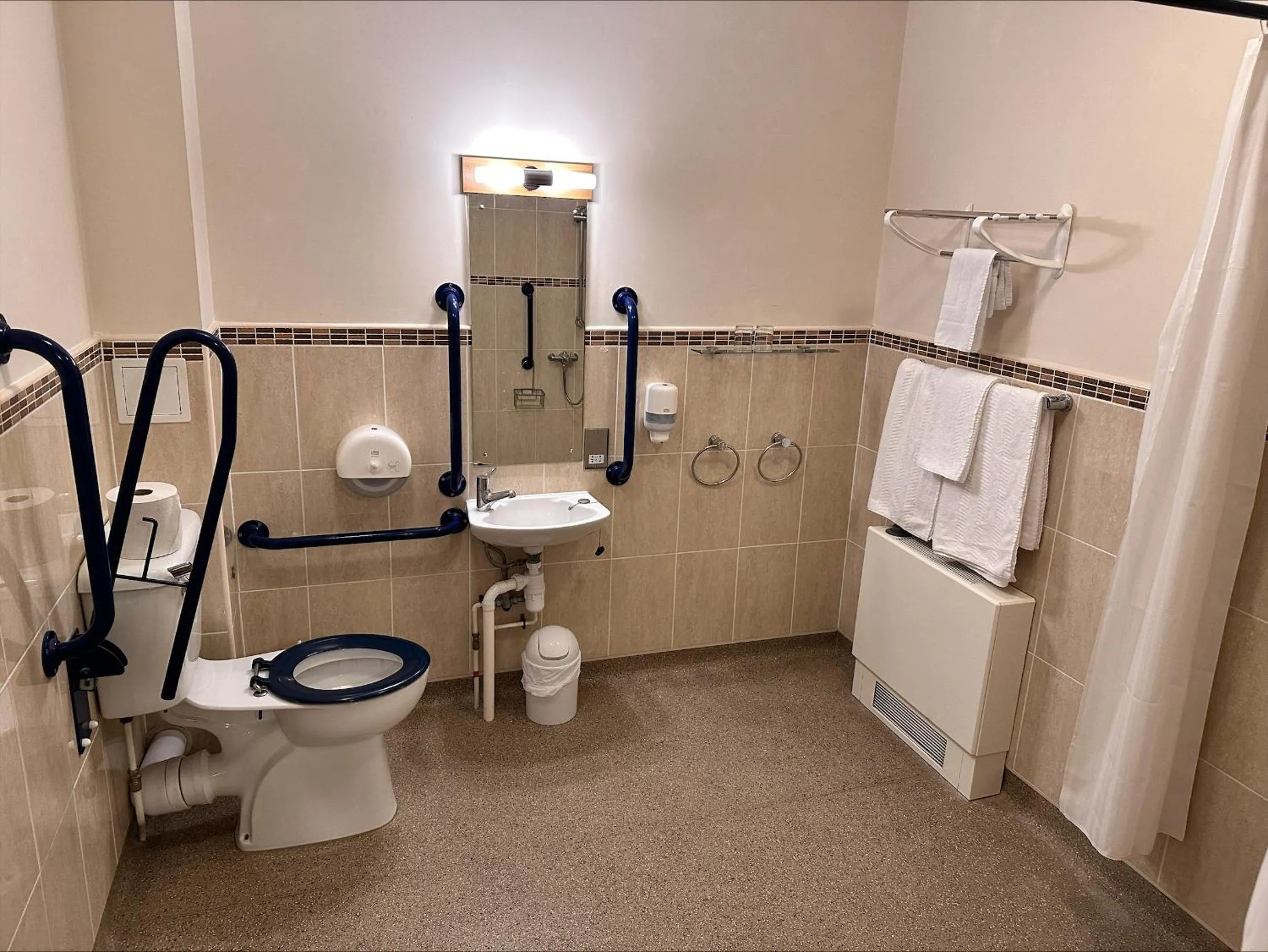 acessibility in The Grove Hotel