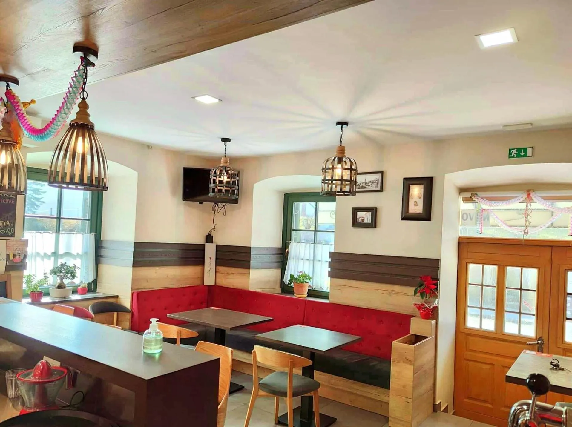 Restaurant/places to eat in Hiša Wambrechtsamer - House Wambrechtsamer