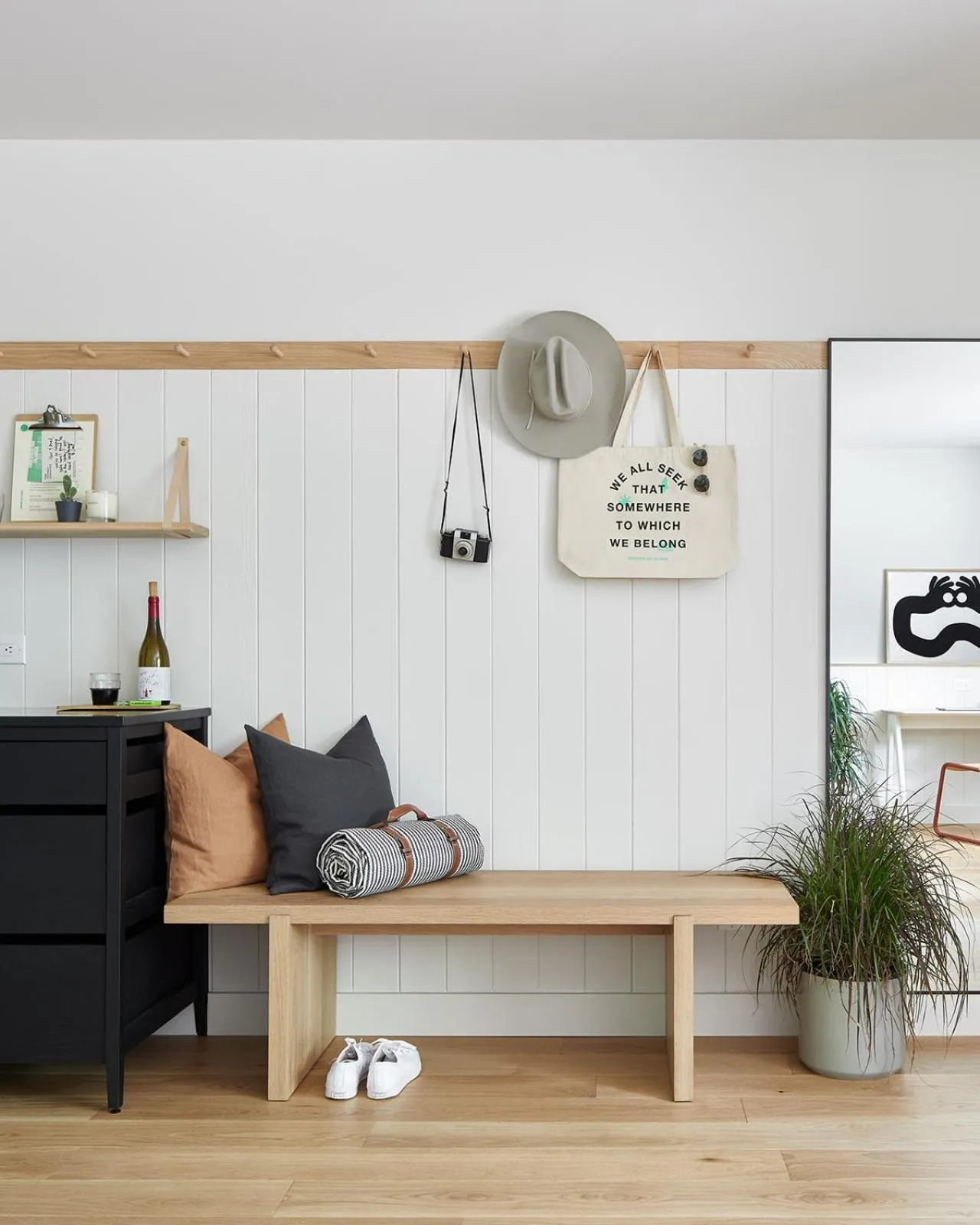 Seating area in Somewhere Inn Calabogie