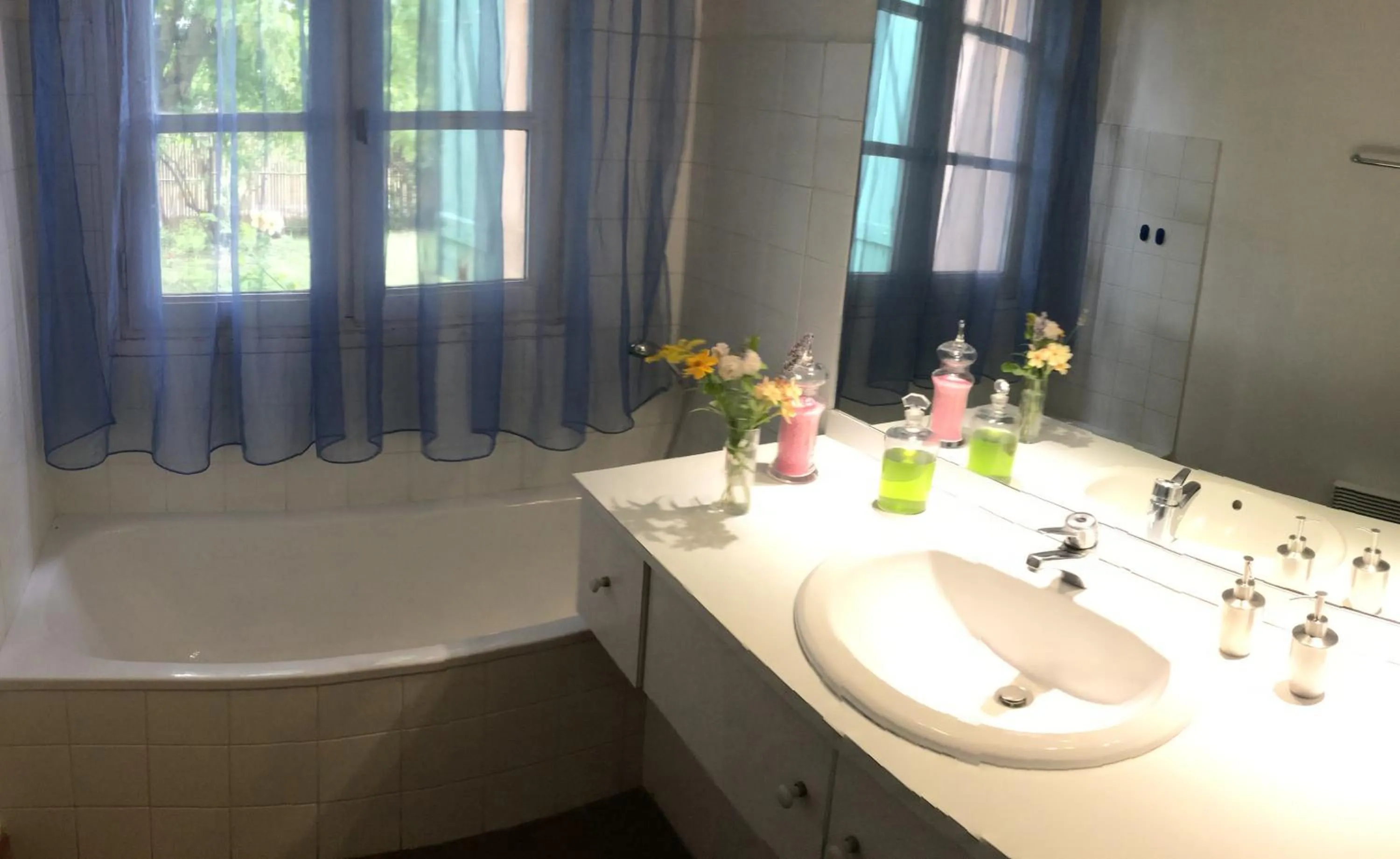 Bathroom in La Closerie de l'Autan