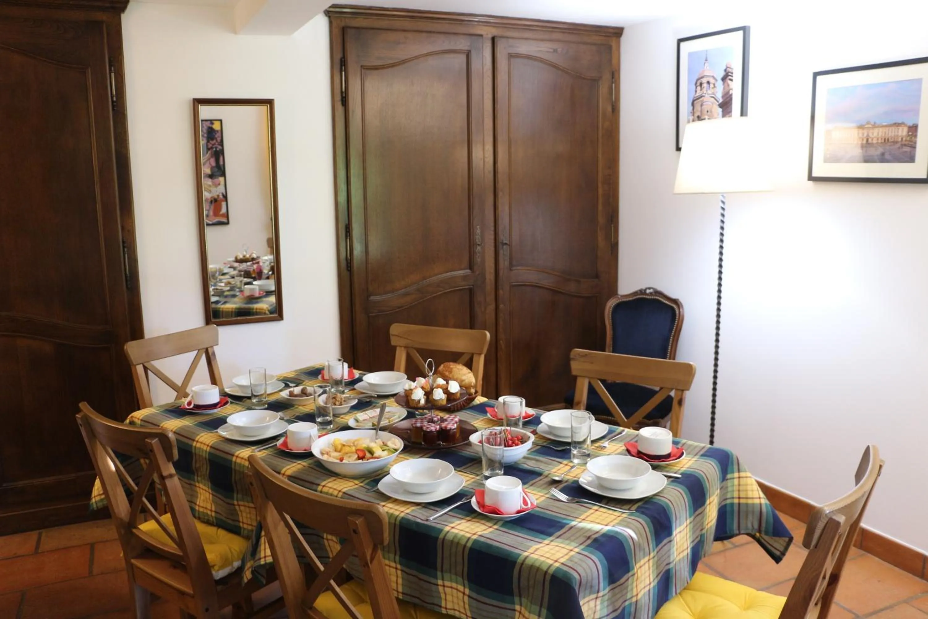 Breakfast in La Closerie de l'Autan