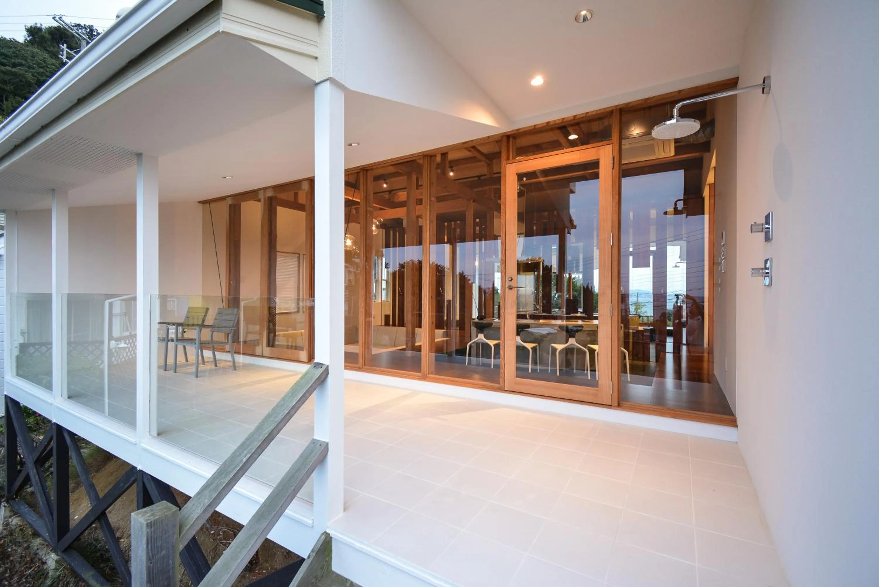 Facade/entrance in Wellis Villa HANARE