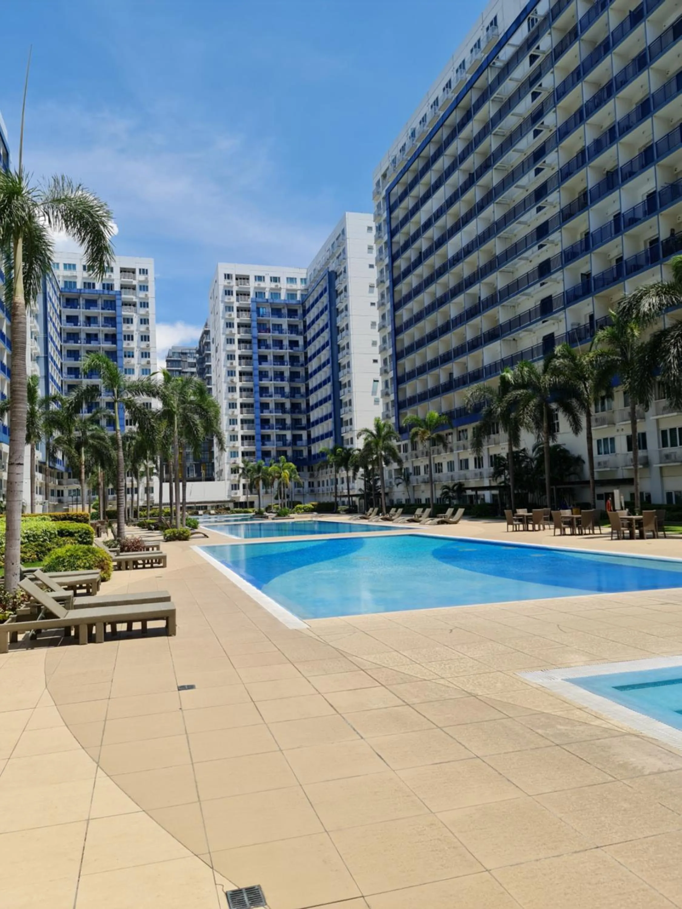 Sea Residences - Condo R Us