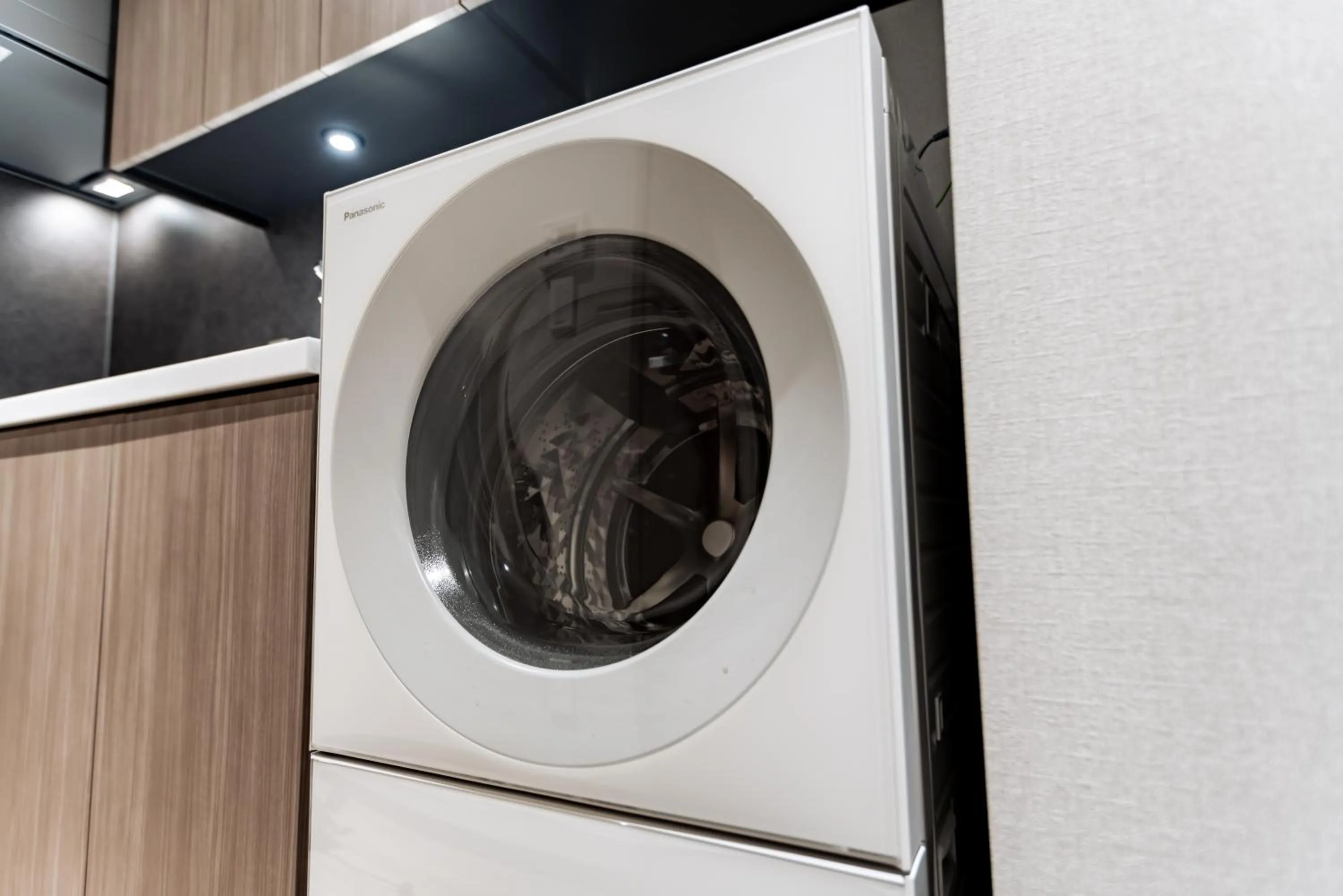 washing machine in Oakwood Hotel & Apartments Azabu Tokyo