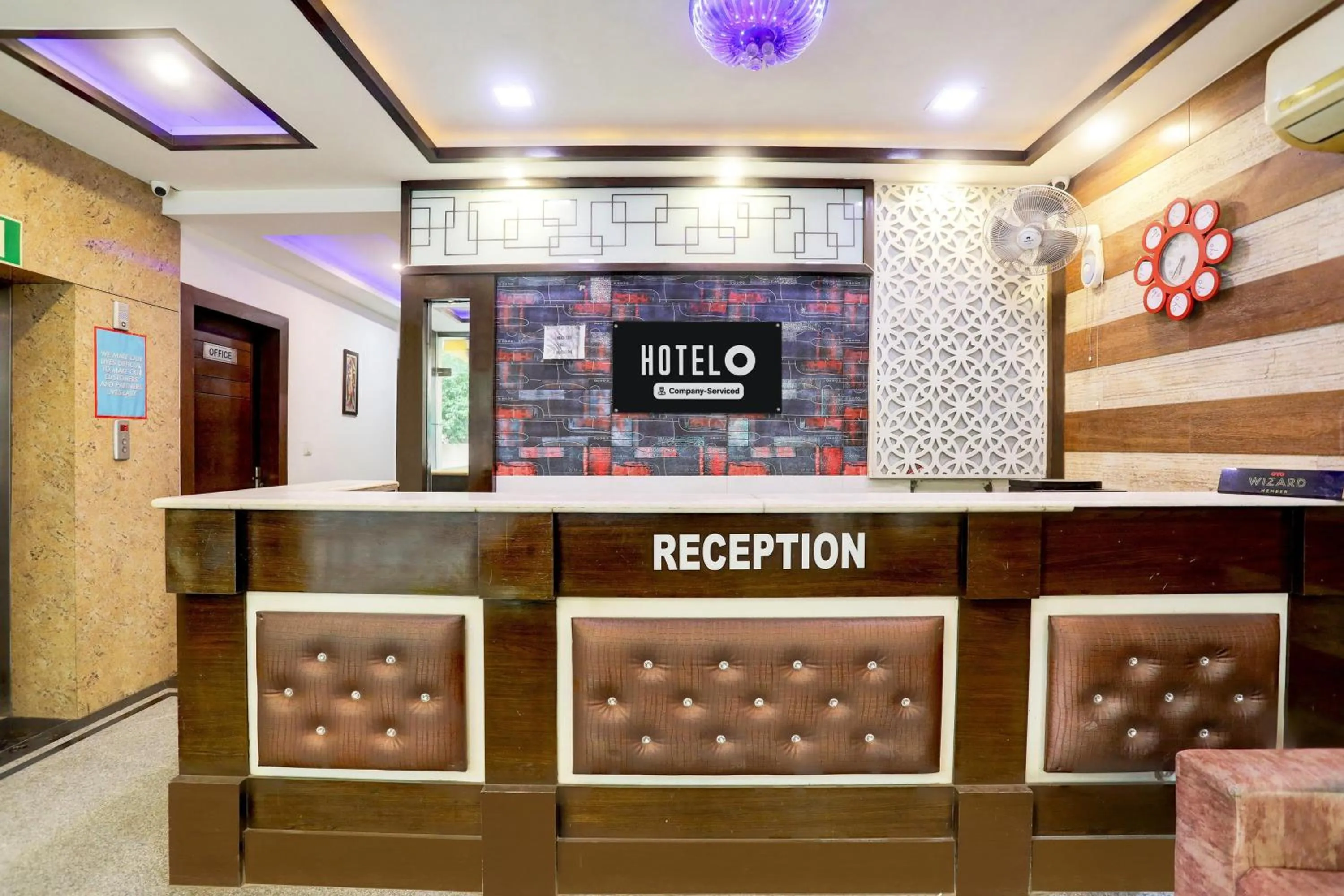 Lobby or reception in Hotel O Taj Nagri Near Taj Mahal East Gate Formerly Riviera