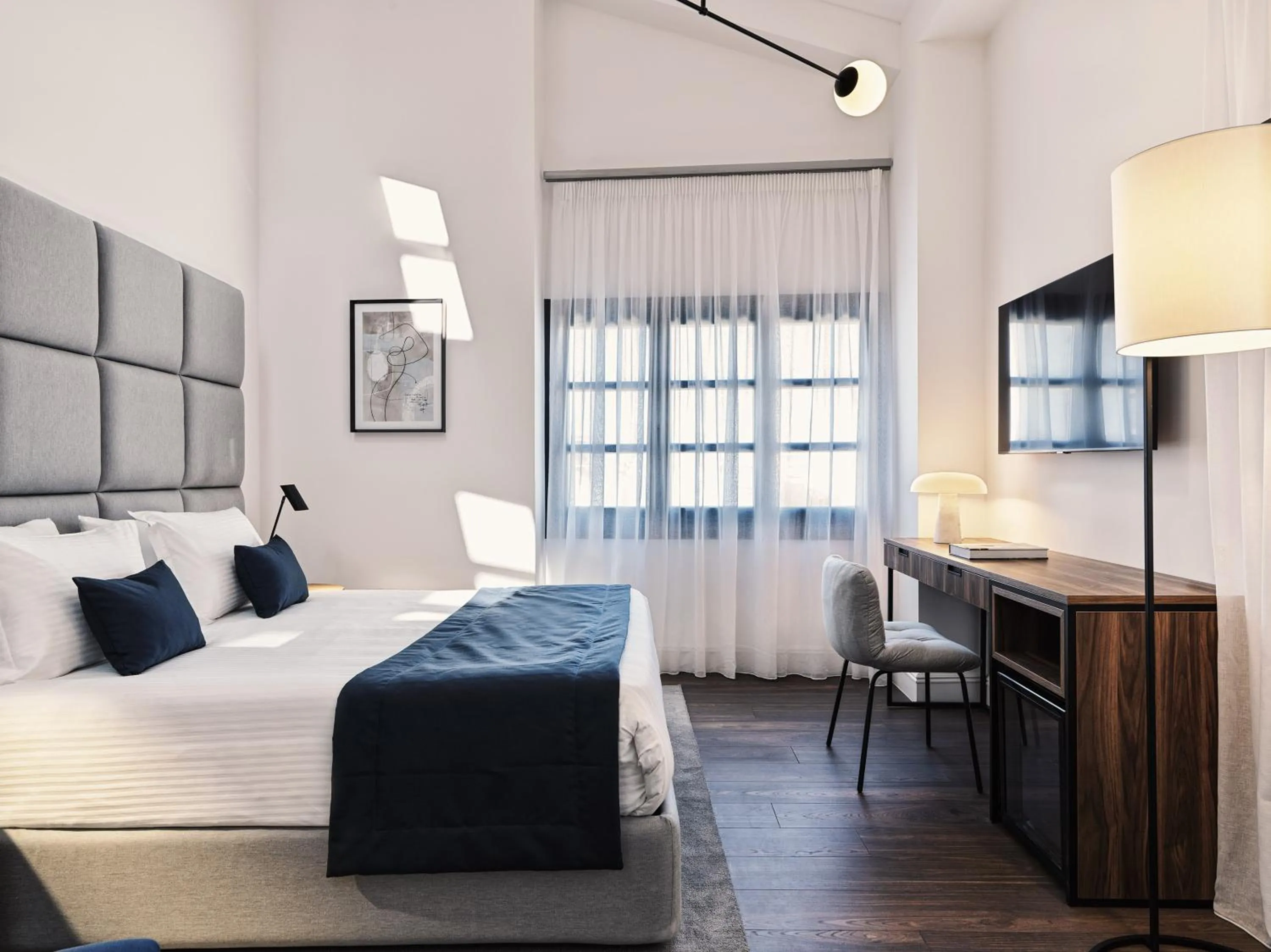 TV and multimedia, Bed in Vanoro Hotel