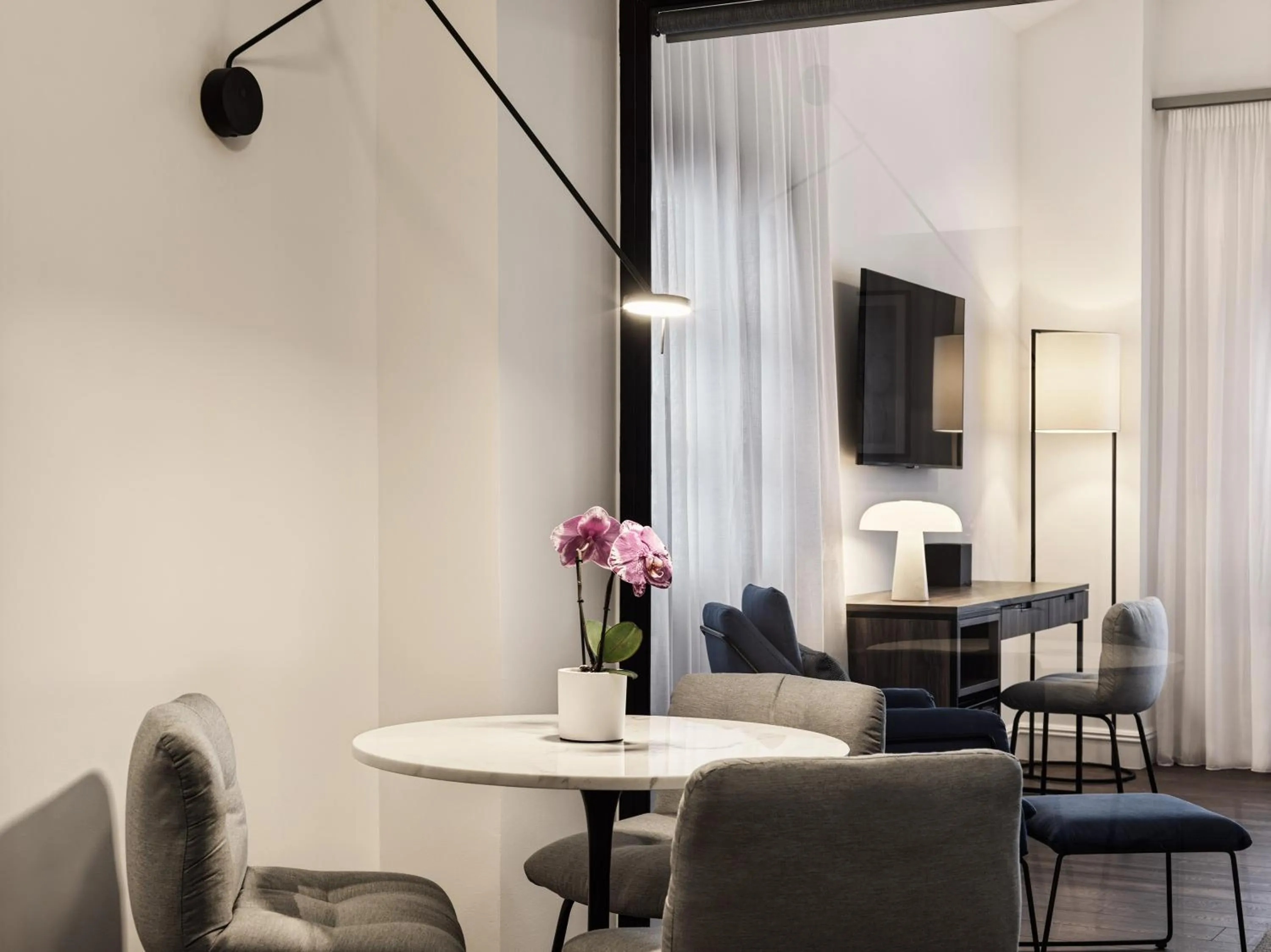 TV and multimedia in Vanoro Hotel