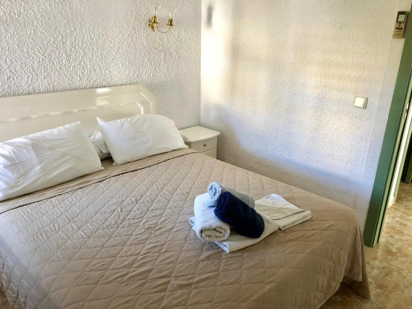 Bed in Skol Apartments Marbella