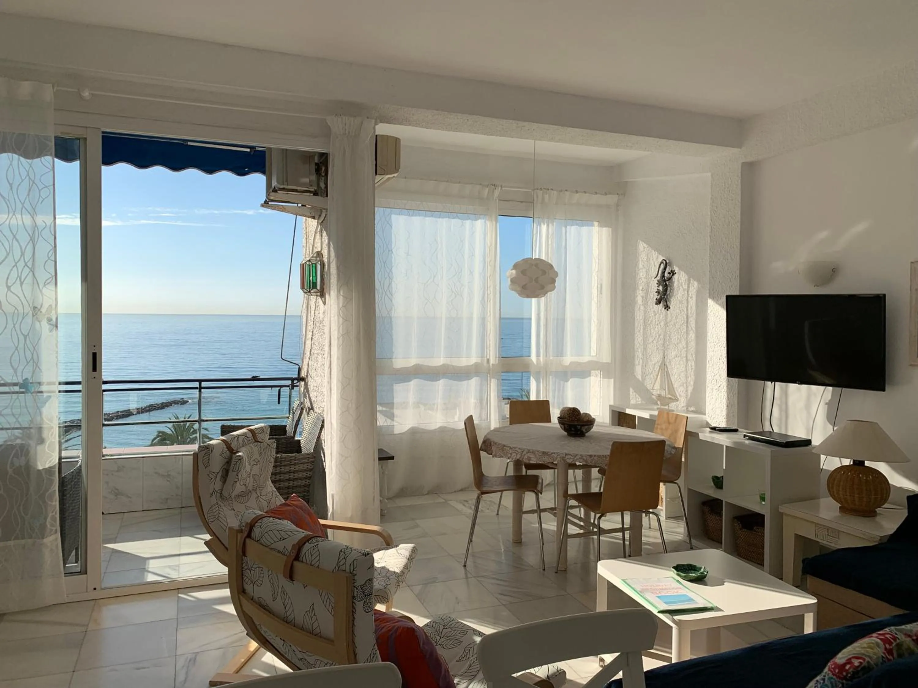 Living room in Skol Apartments Marbella