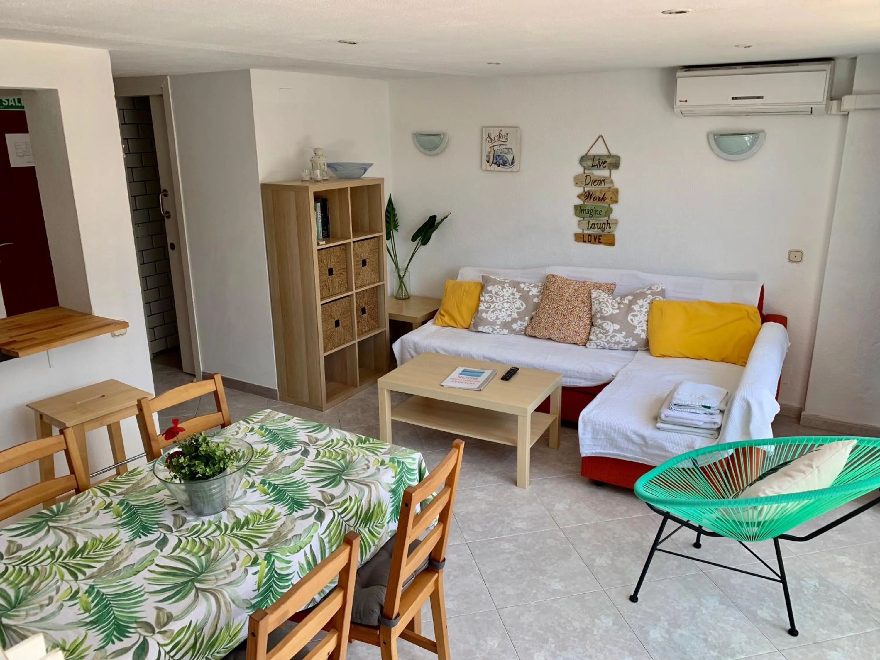 Living room, Bed in Skol Apartments Marbella