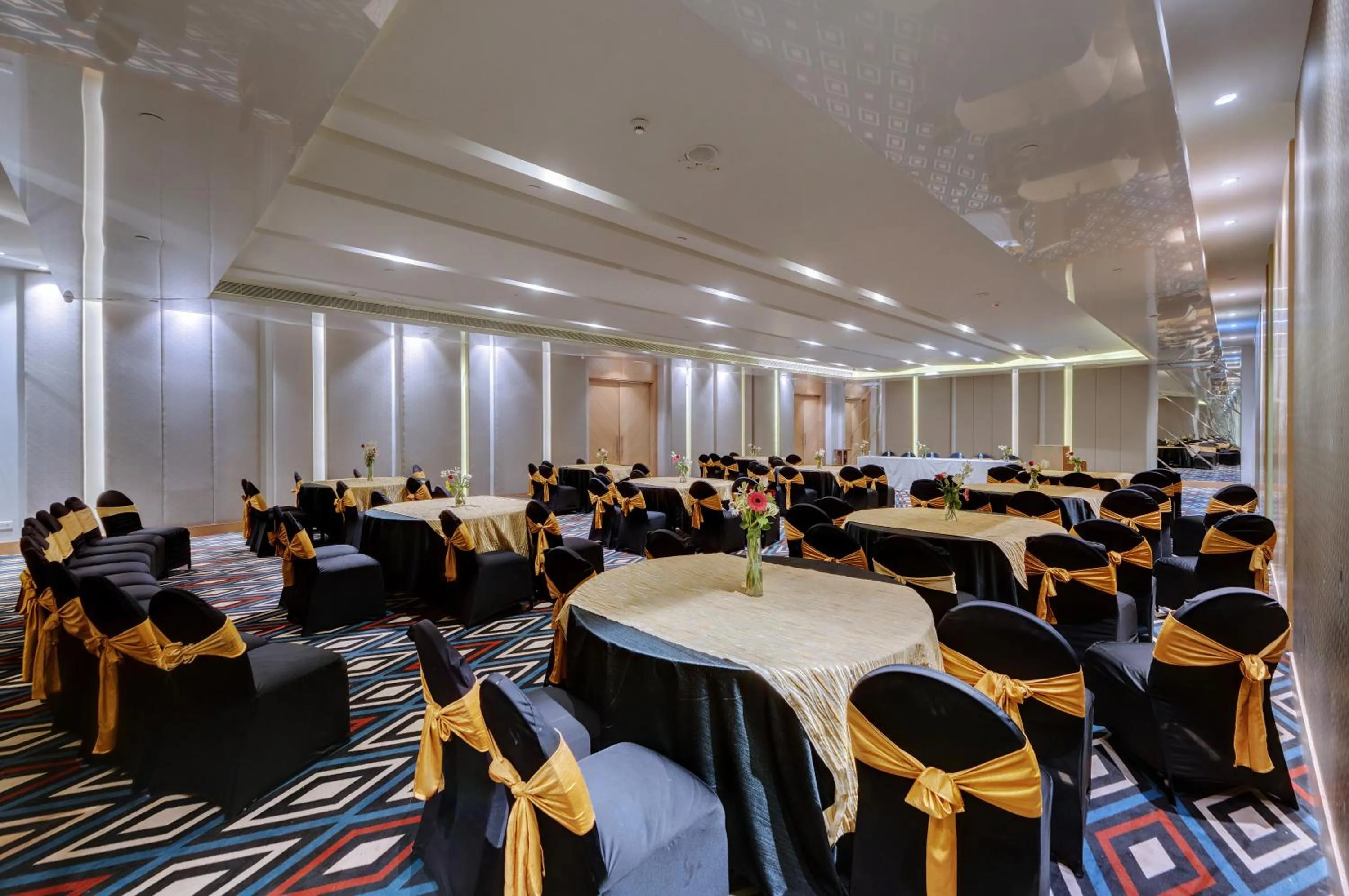 Banquet/Function facilities in Amarpreet, Chhatrapati Sambhajinagar - AM Hotel Kollection