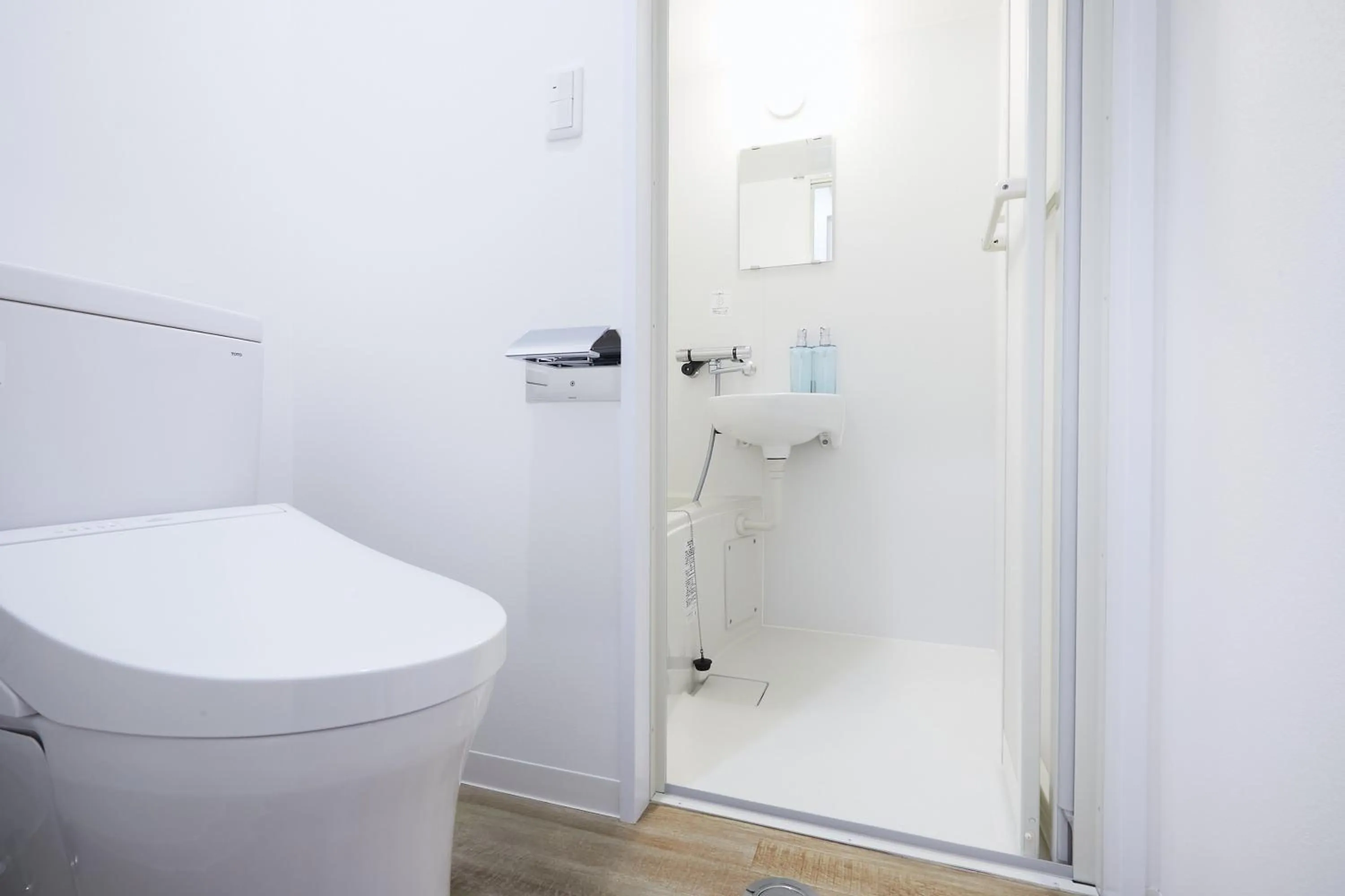 Shower in Designers Hotel Siesta