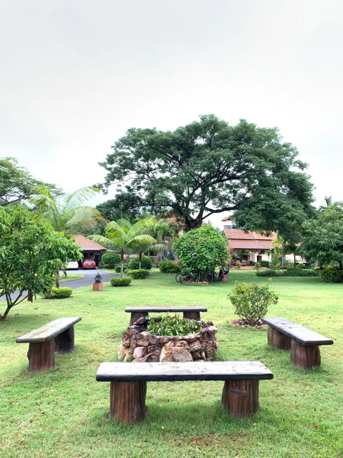 Off site in Papai Country Lodge SHA