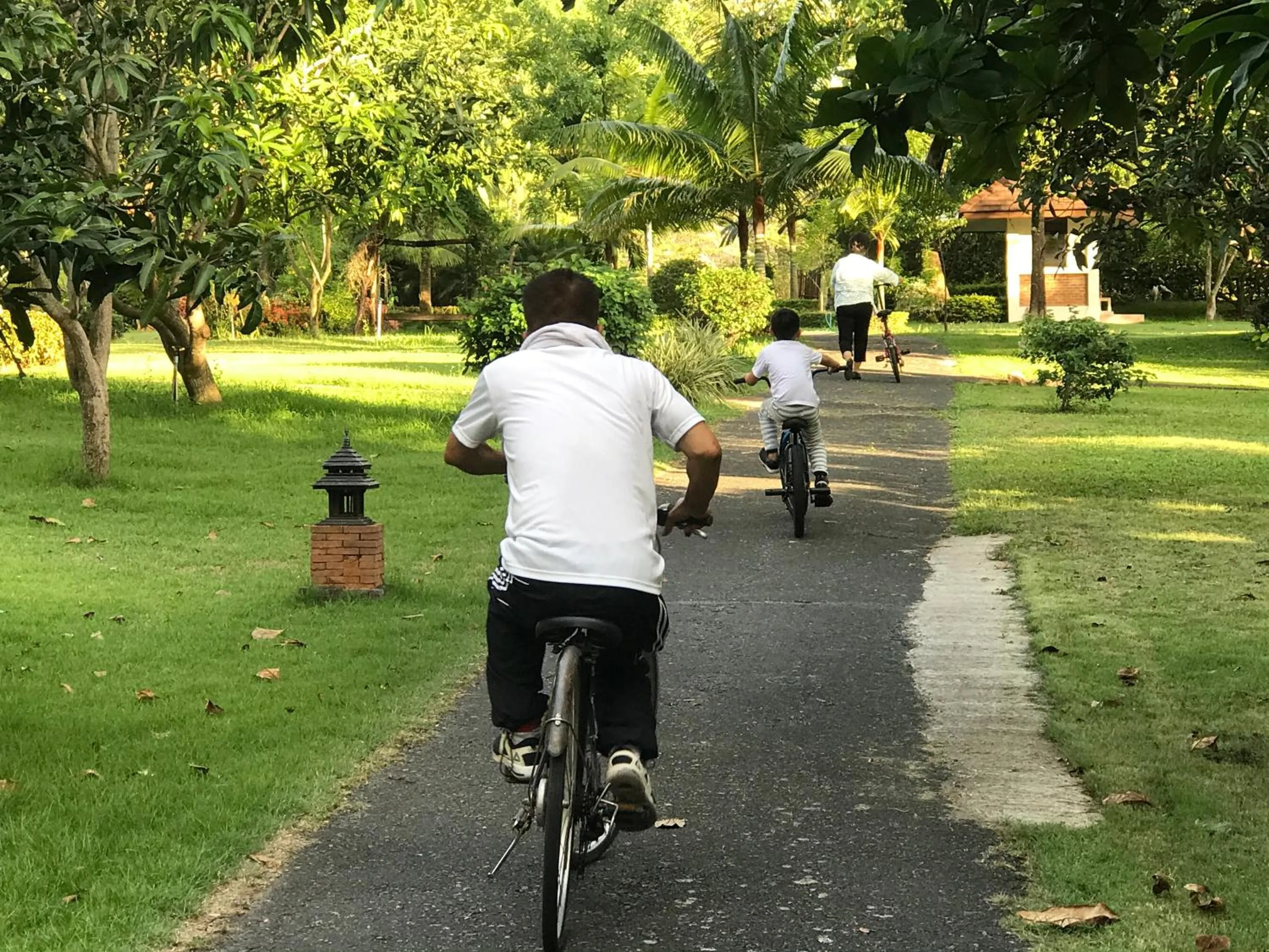 Cycling in Papai Country Lodge SHA