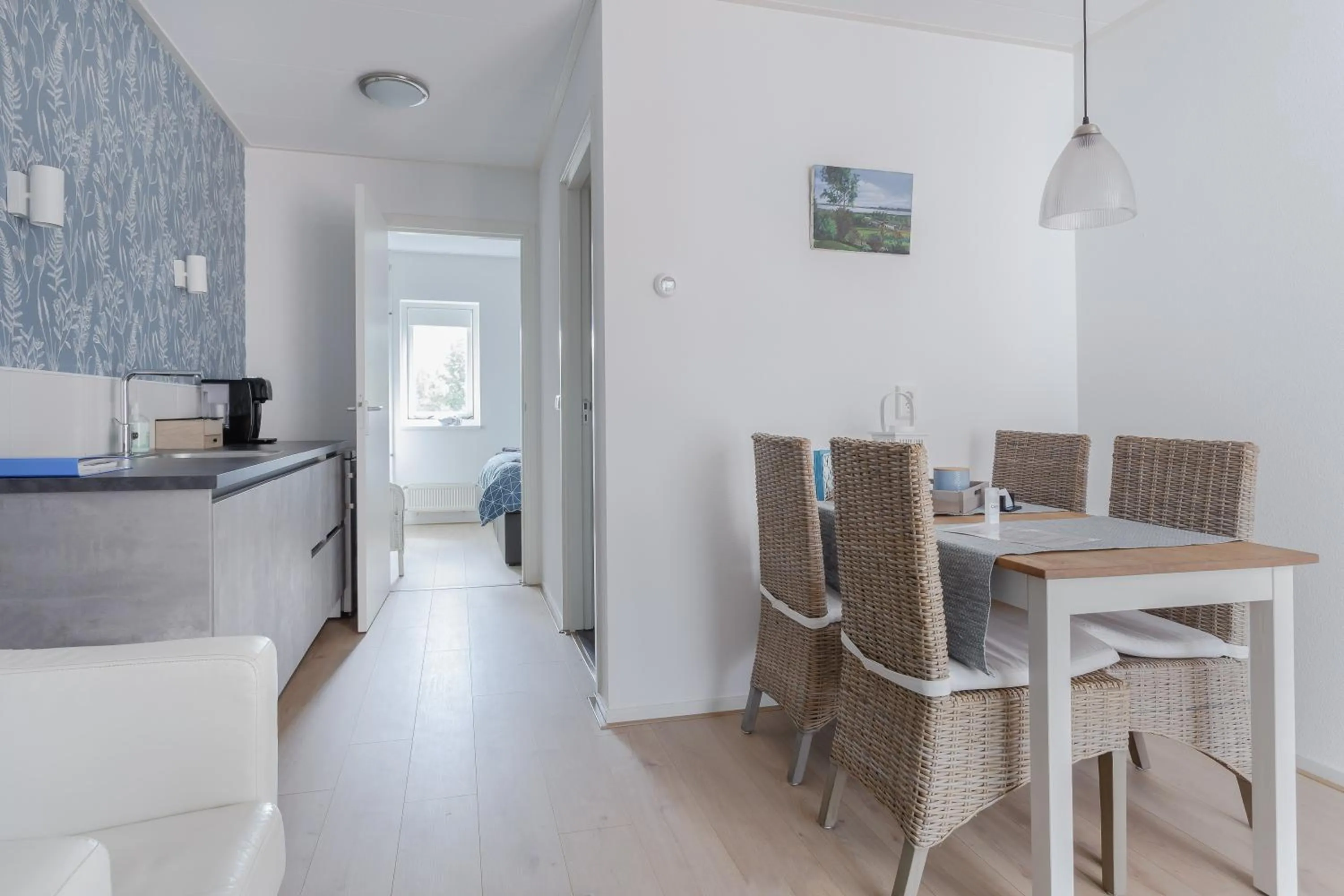 Kitchen or kitchenette in B&B Hulleste