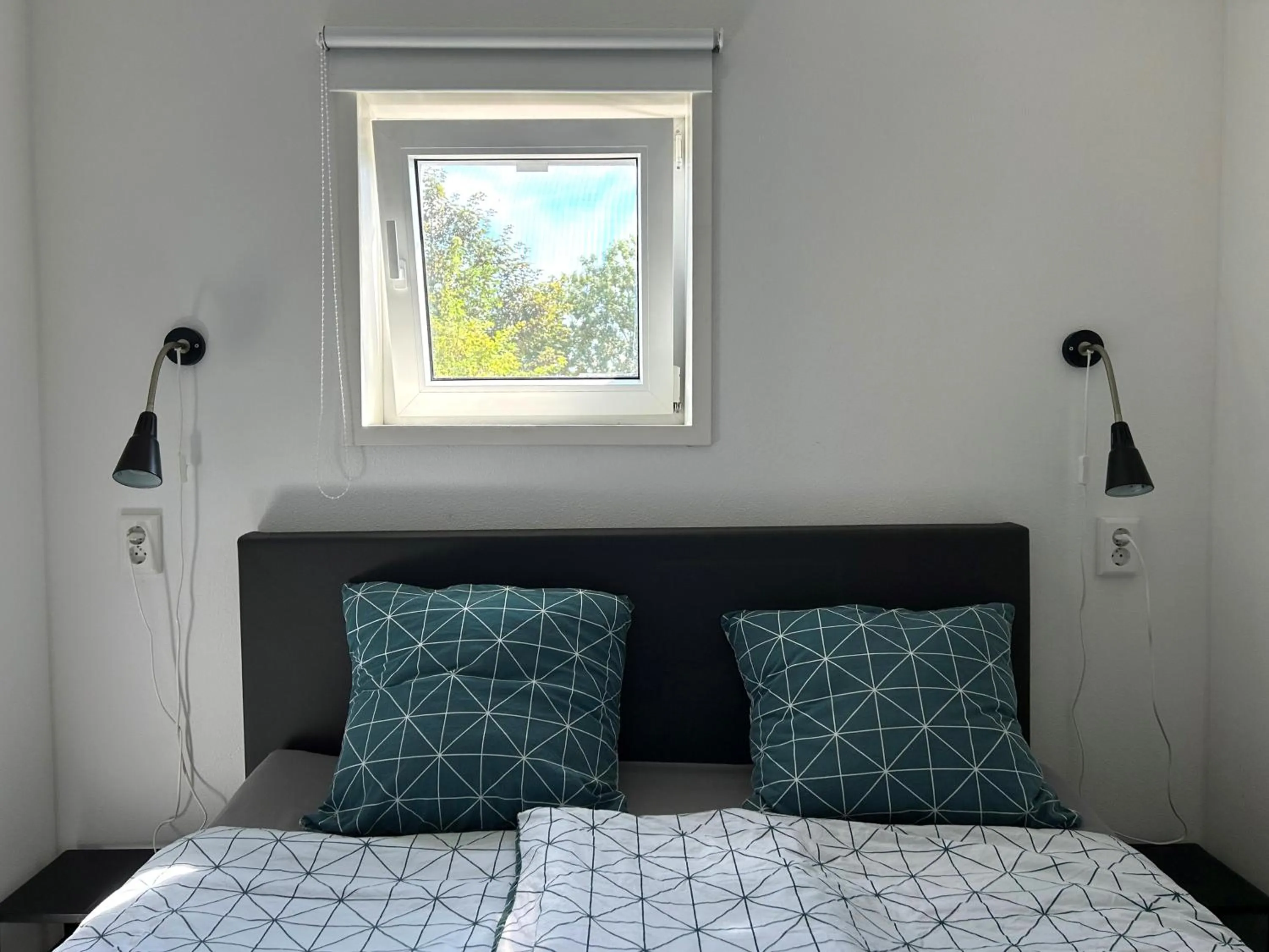 View (from property/room), Bed in B&B Hulleste