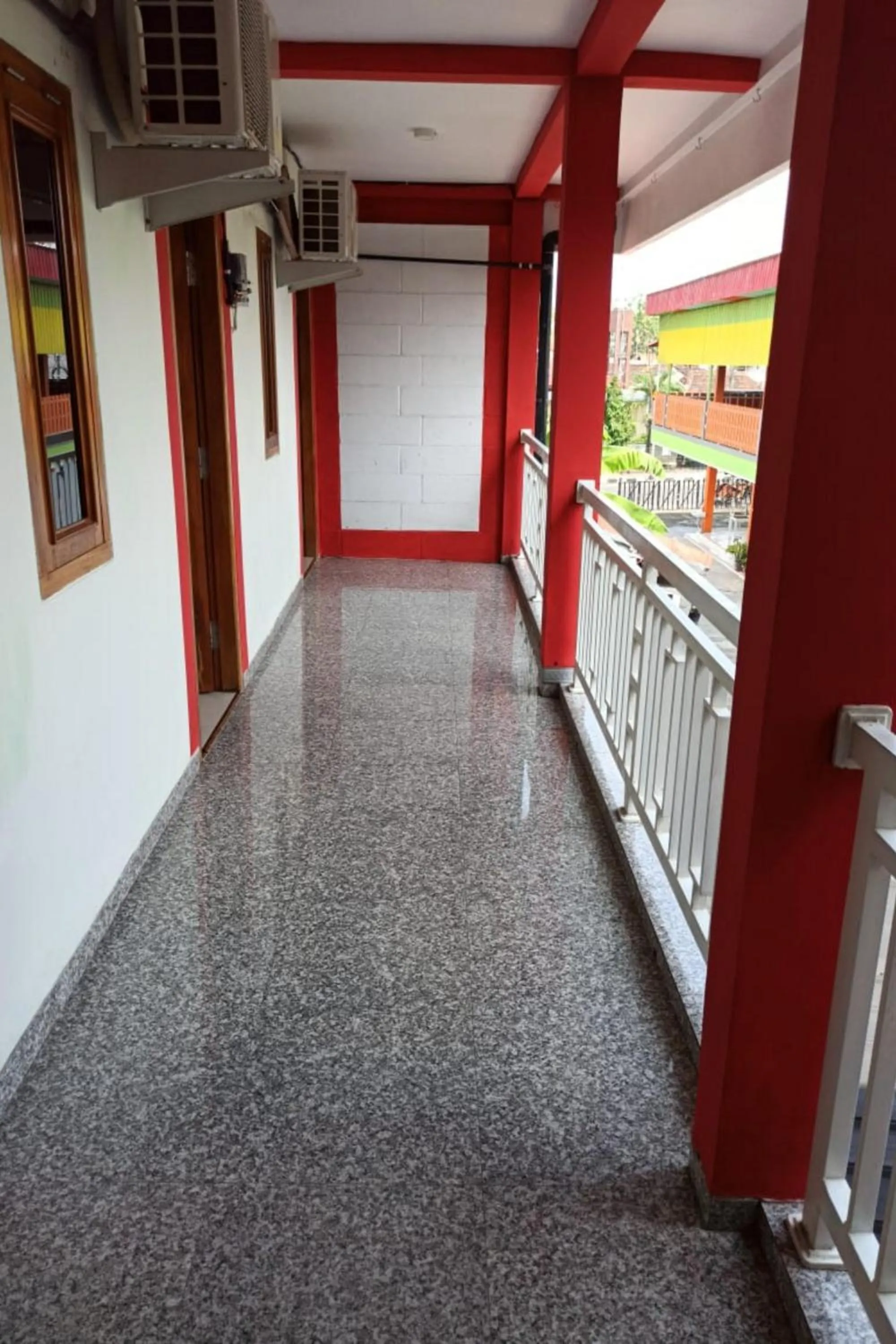 Facade/entrance in Harmony House Syariah near Alun Alun Pati Mitra RedDoorz